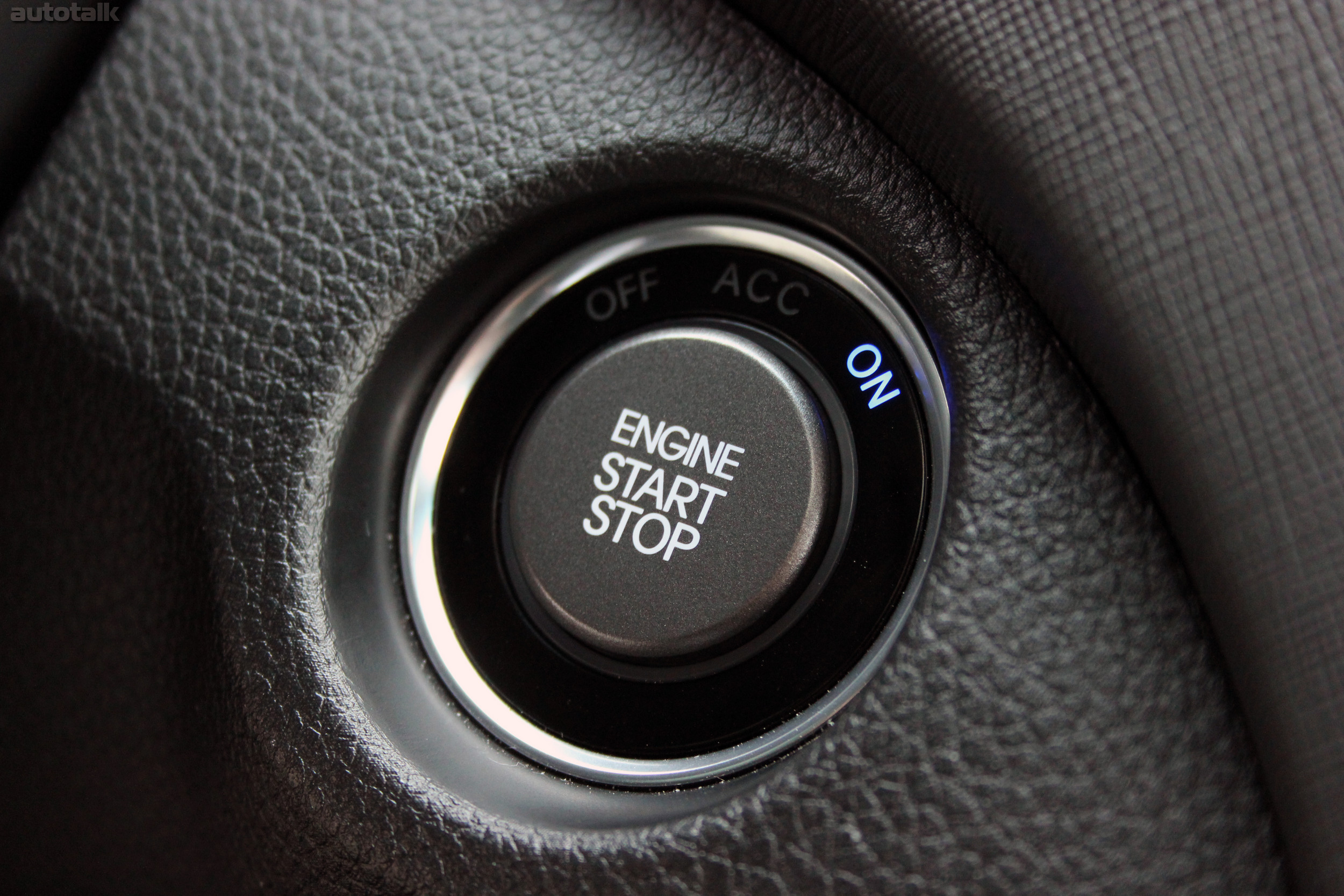 2013 Hyundai Santa Fe Sport Review