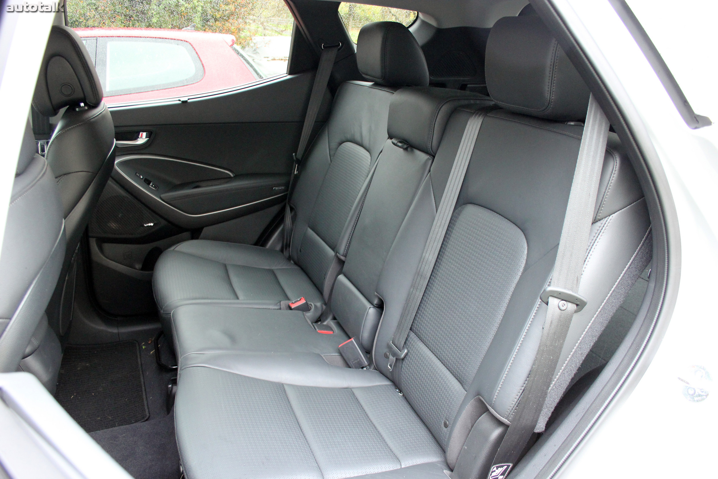 2013 Hyundai Santa Fe Sport Review