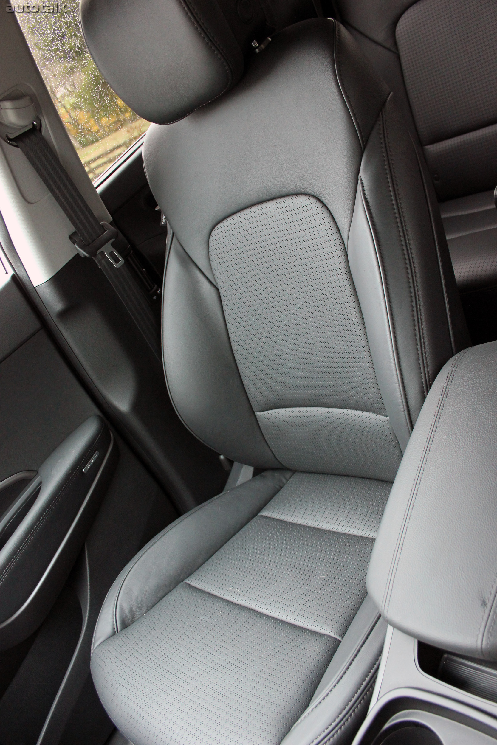 2013 Hyundai Santa Fe Sport Review