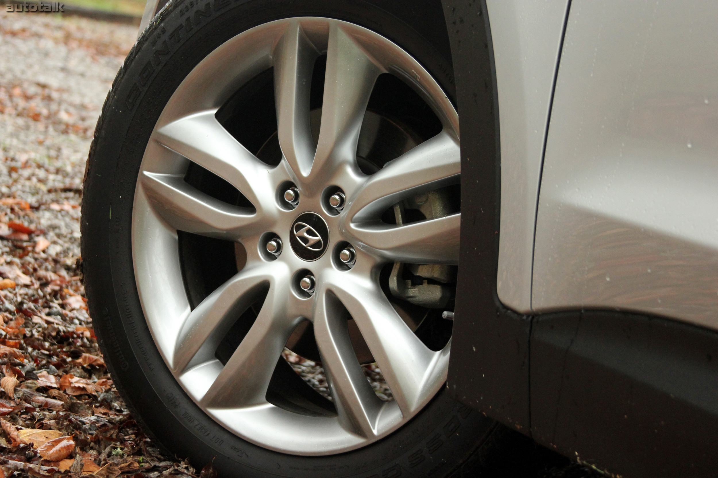 2013 Hyundai Santa Fe Sport Review