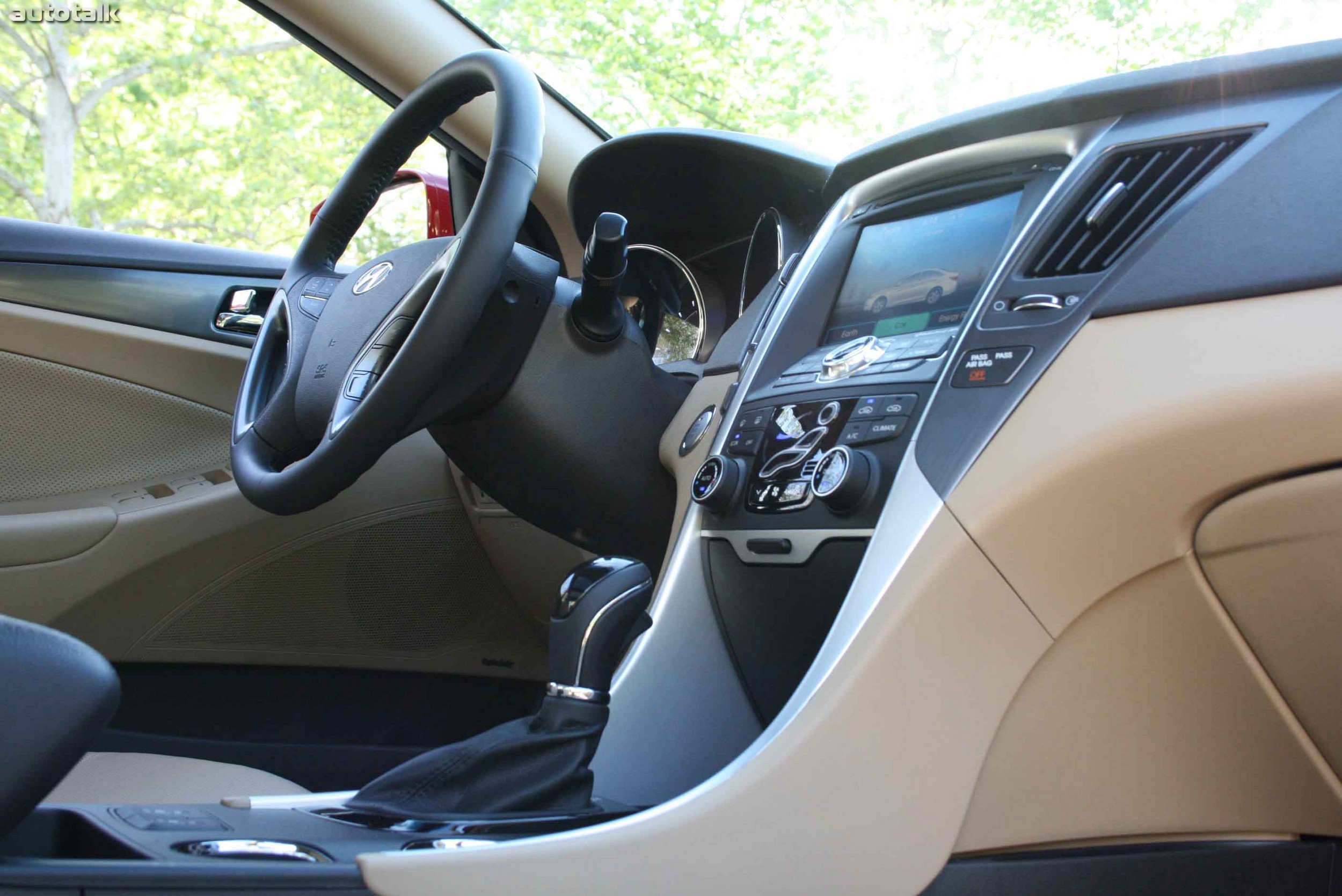 2013 Hyundai Sonata Hybrid