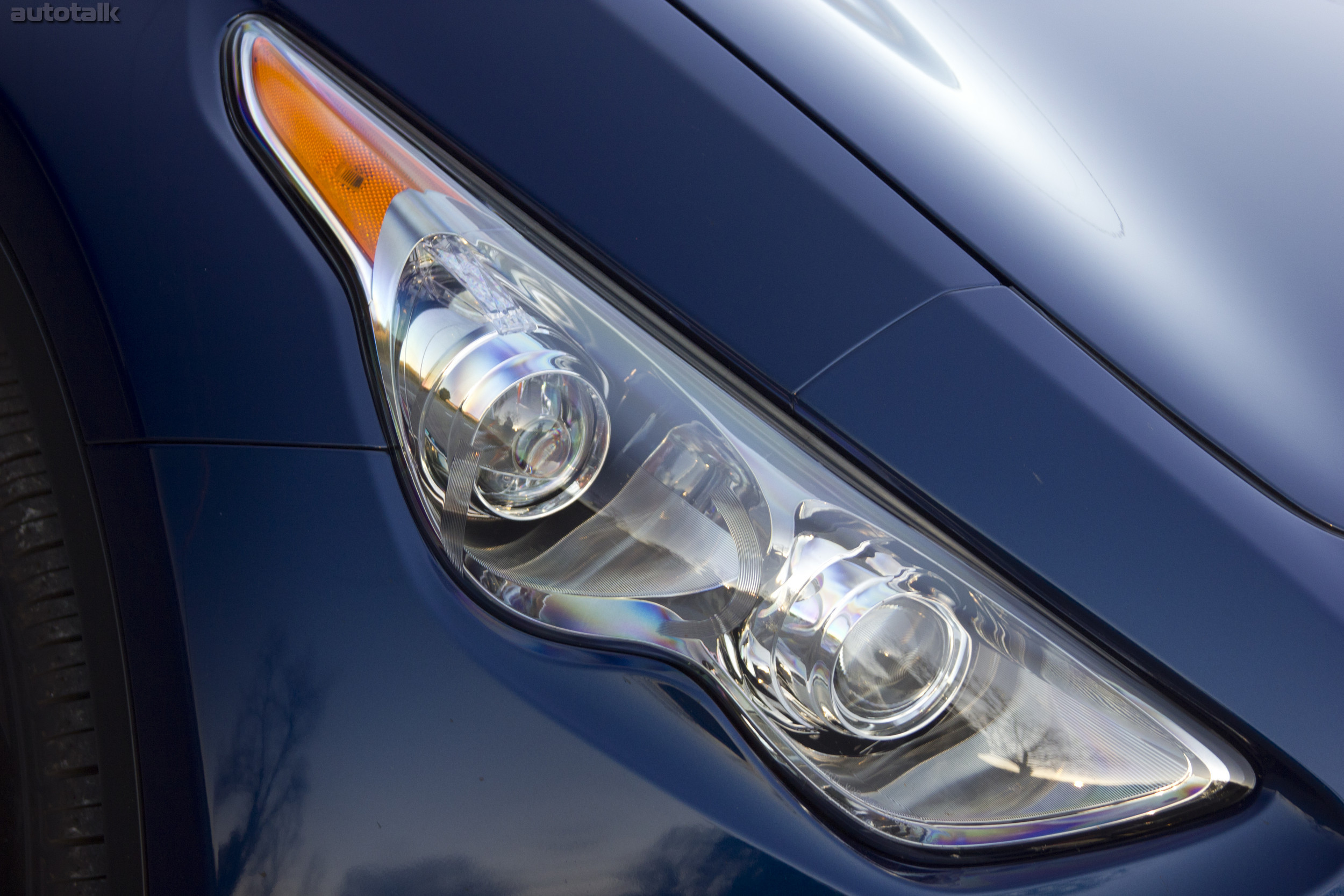 2013 Infiniti FX37 Review