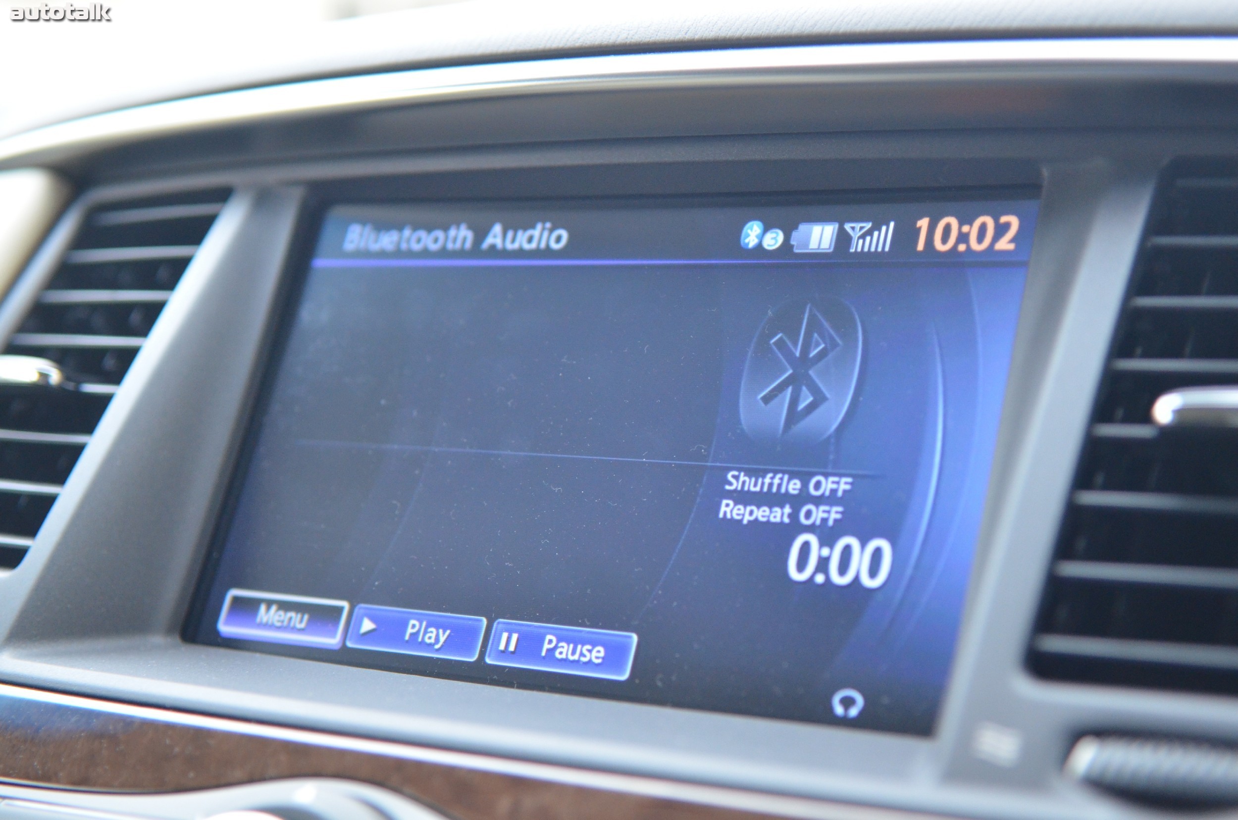 2013 Infiniti QX56 Review