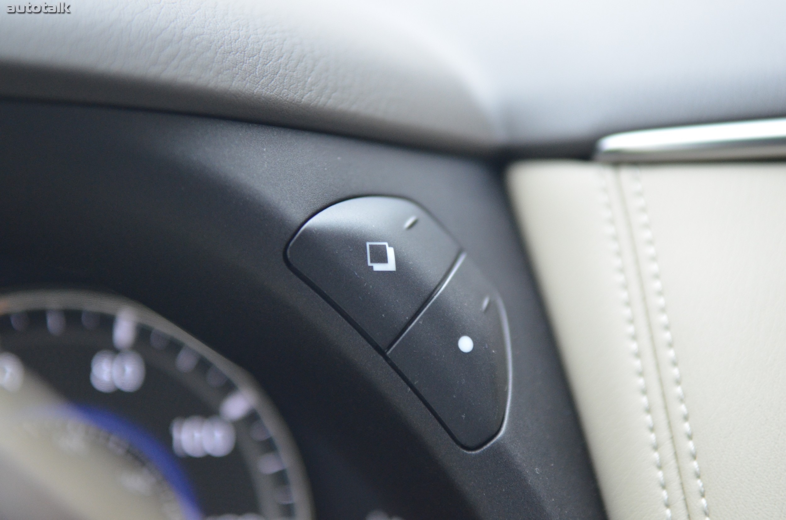 2013 Infiniti QX56 Review