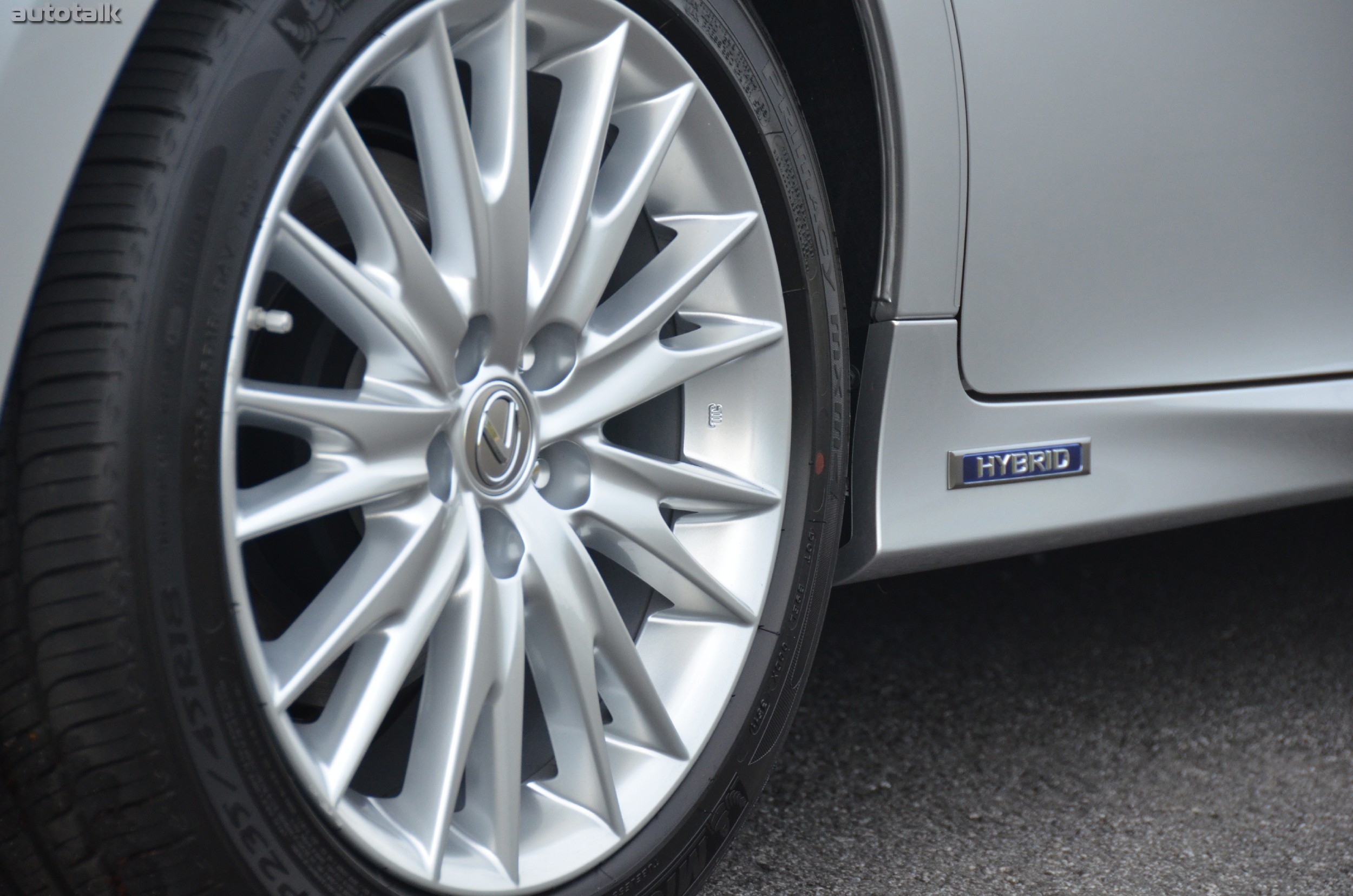 2013 Lexus GS450h Review