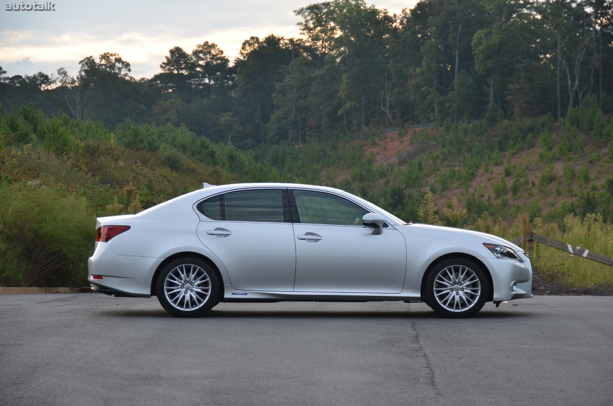 2013 Lexus GS450h Review