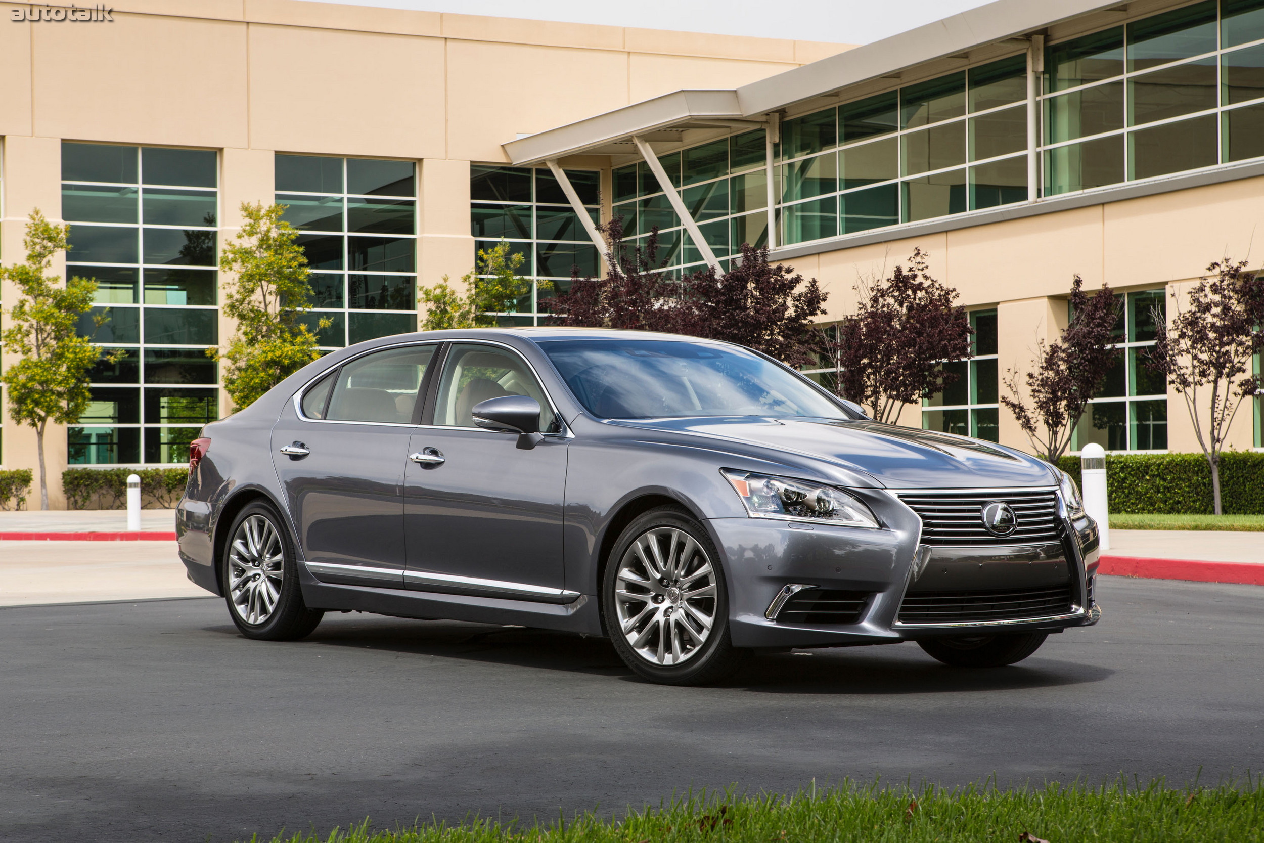 2013 Lexus LS460