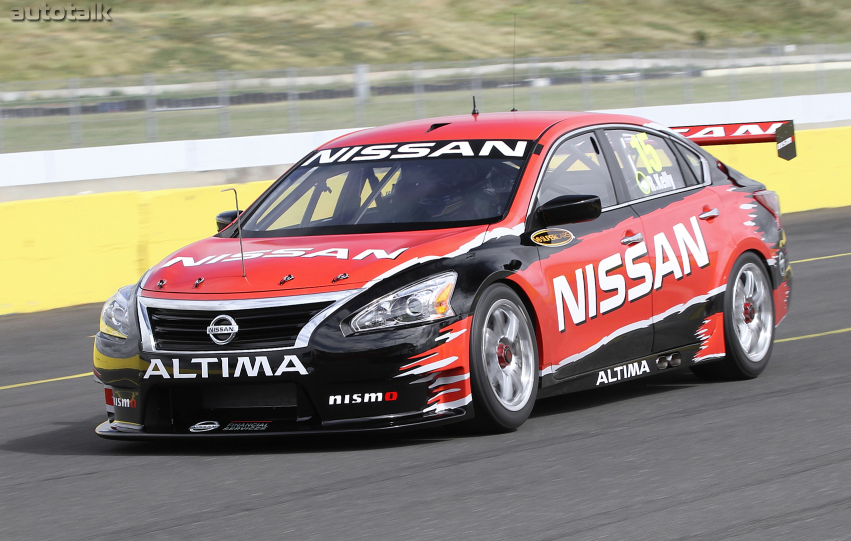 2013 Nissan Altima V8 Supercar