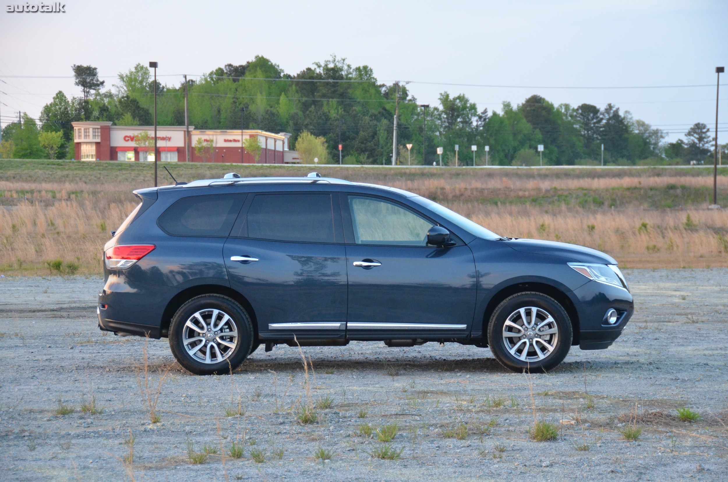2013 Nissan Pathfinder Review