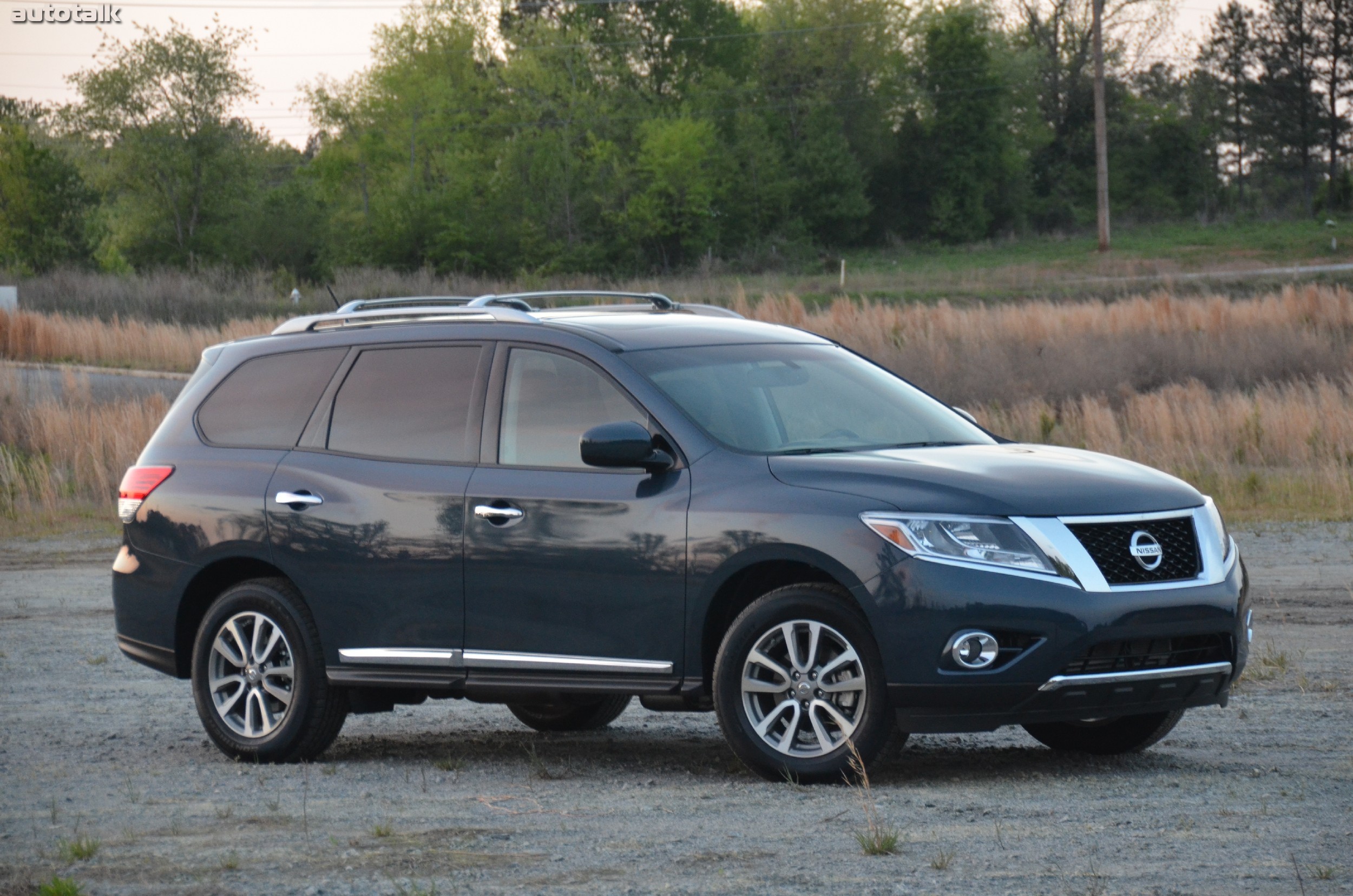 2013 Nissan Pathfinder Review