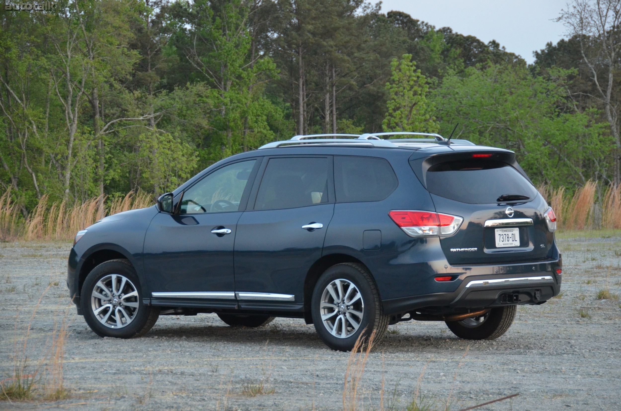 2013 Nissan Pathfinder Review