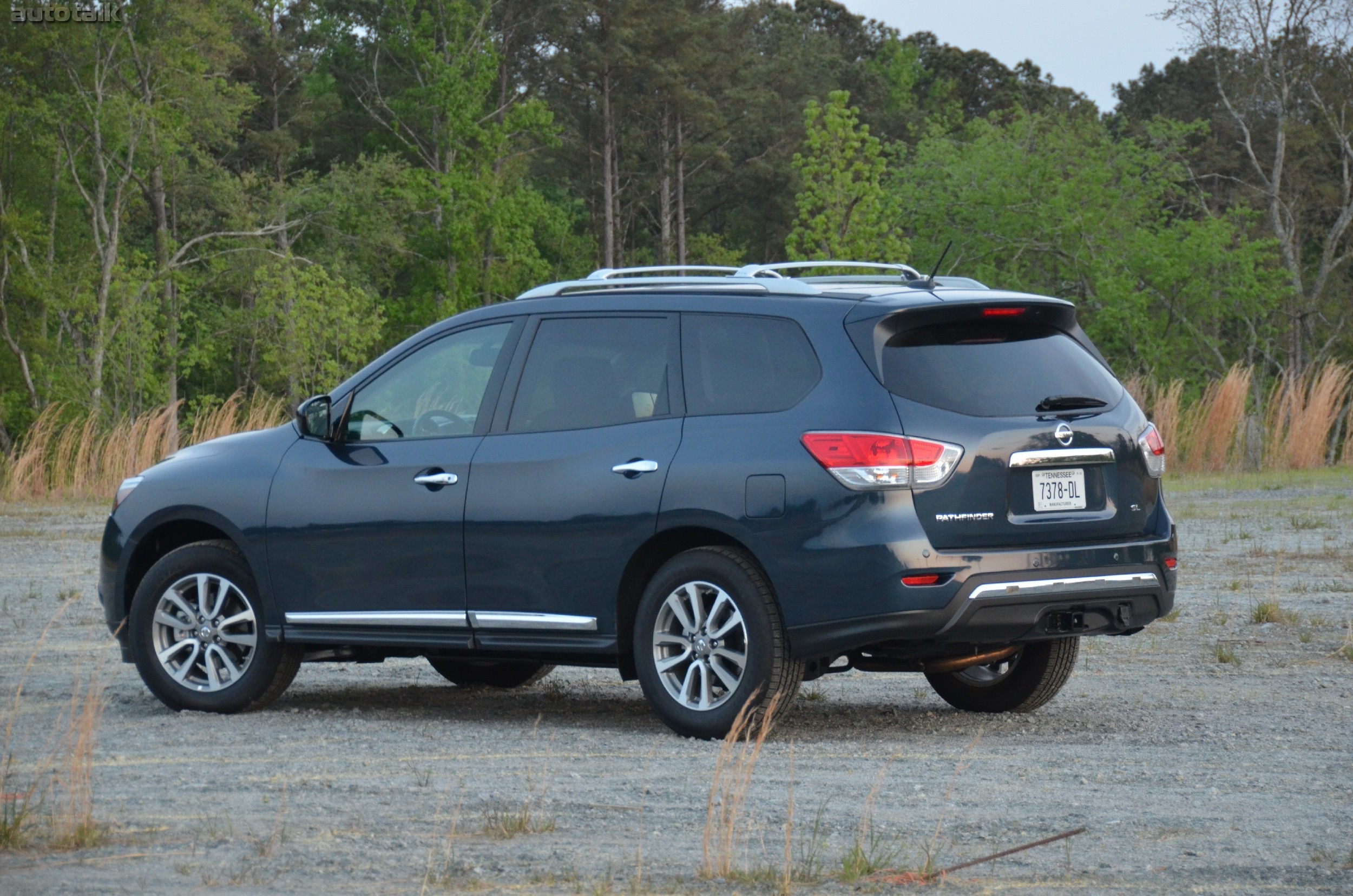 2013 Nissan Pathfinder Review