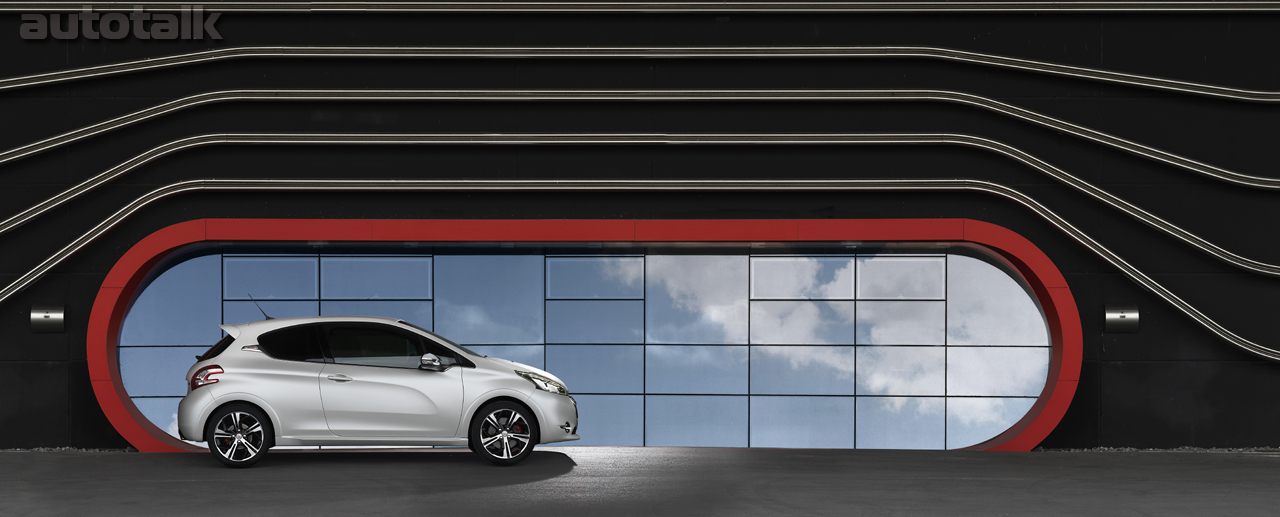 2013 Peugeot 208 GTi