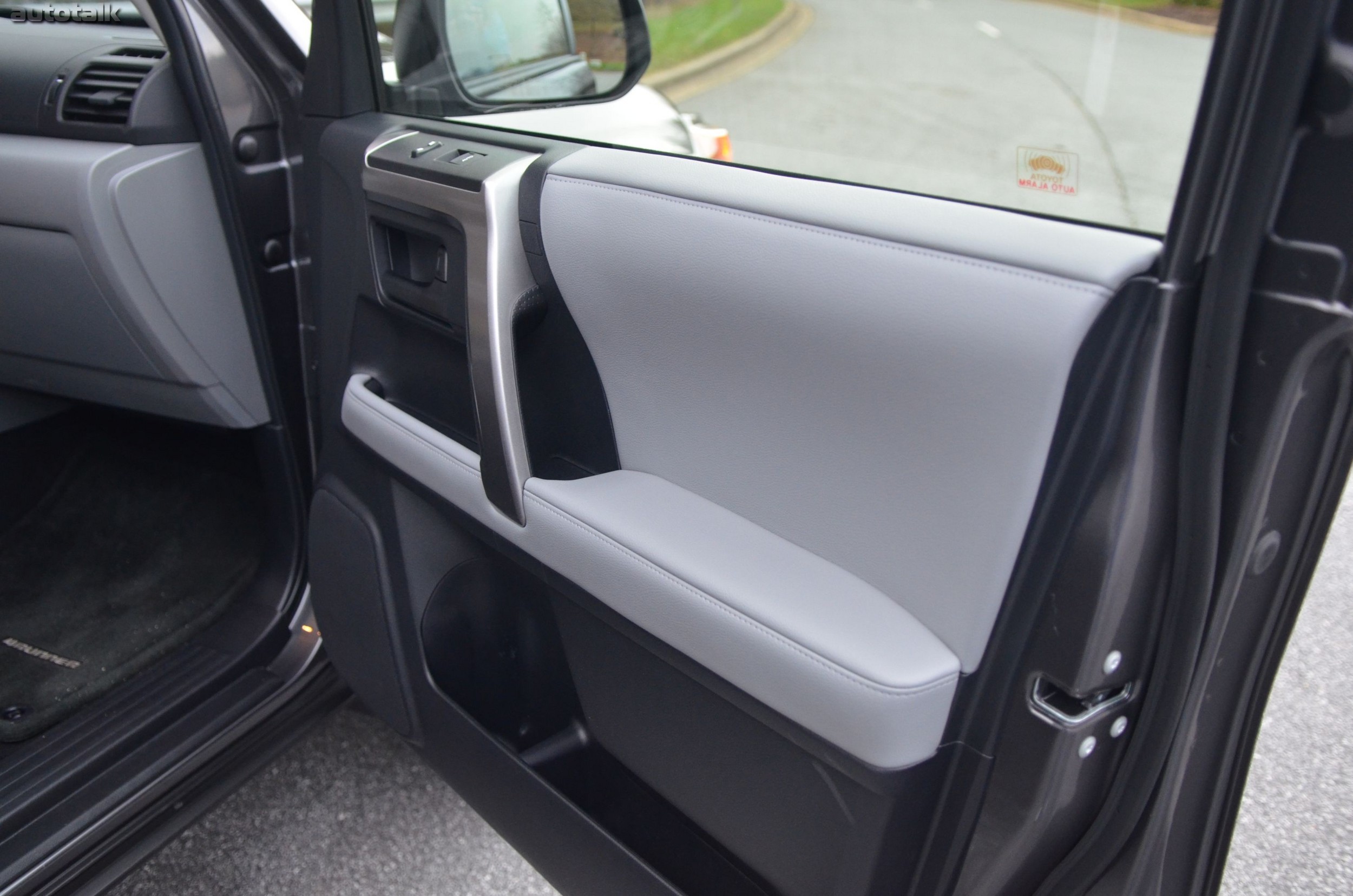 2013 Toyota 4Runner Review