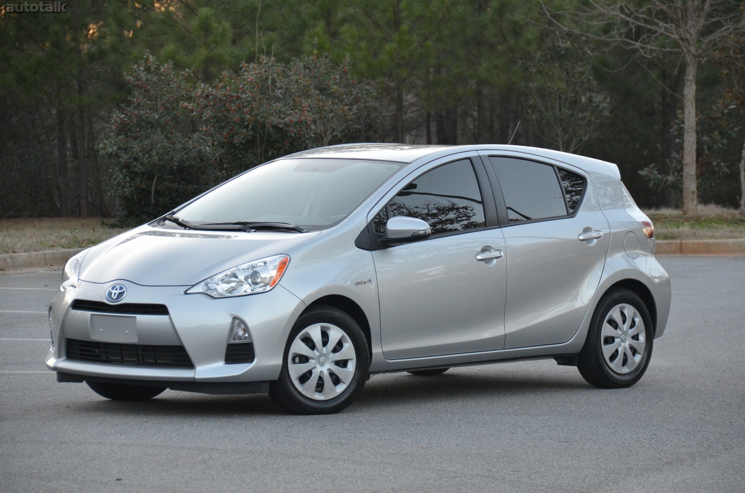 2013 Toyota Prius c Review