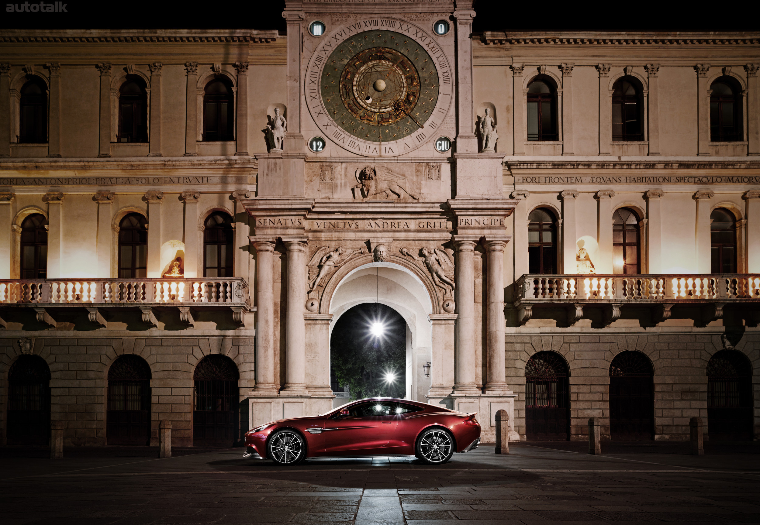 2014 Aston Martin Vanquish