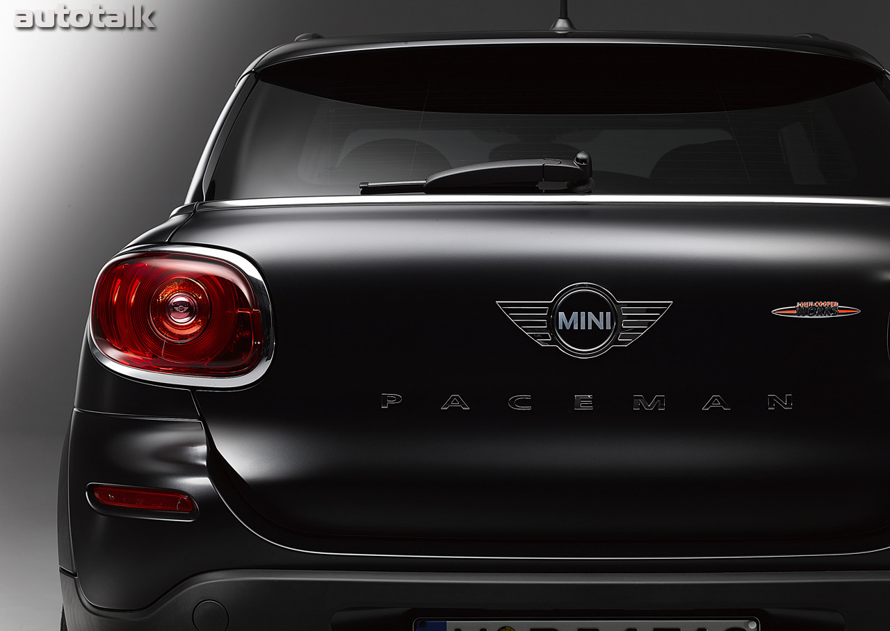 2014 Frozen Black Mini Paceman