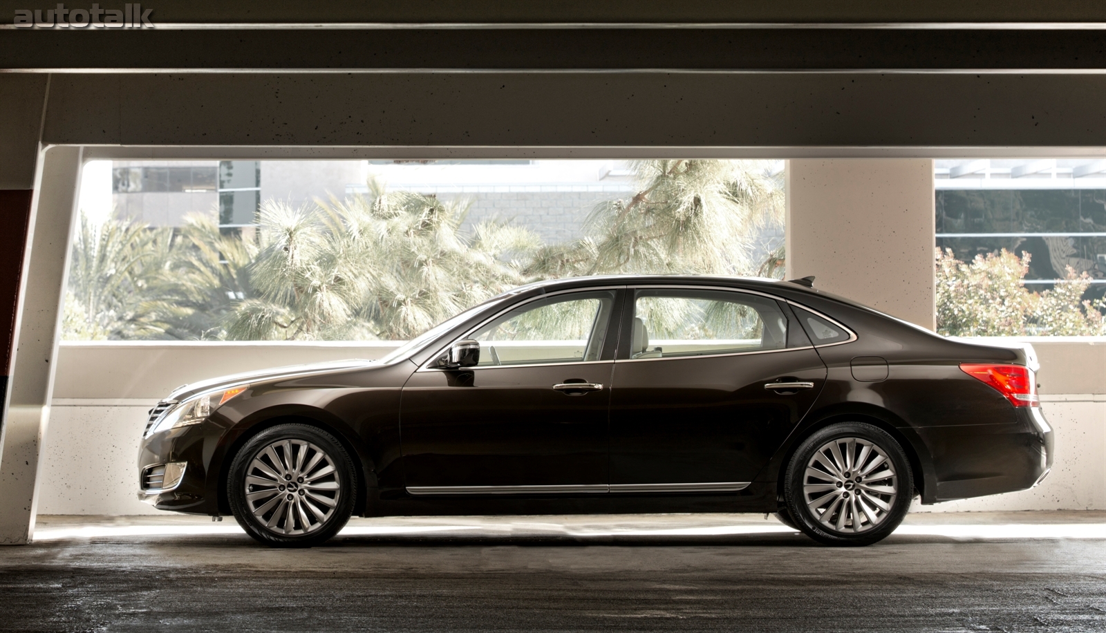 2014 Hyundai Equus