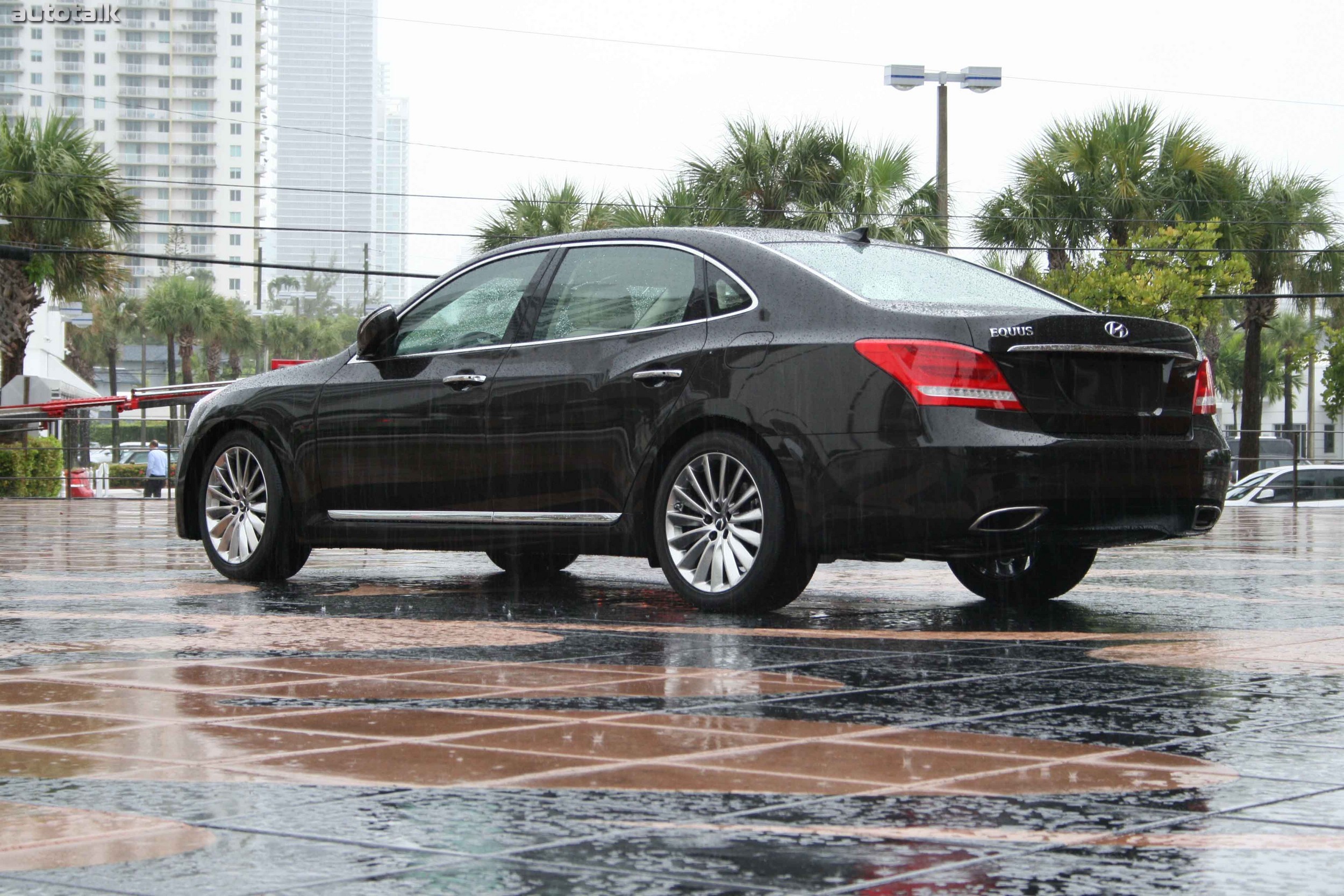2014 Hyundai Equus