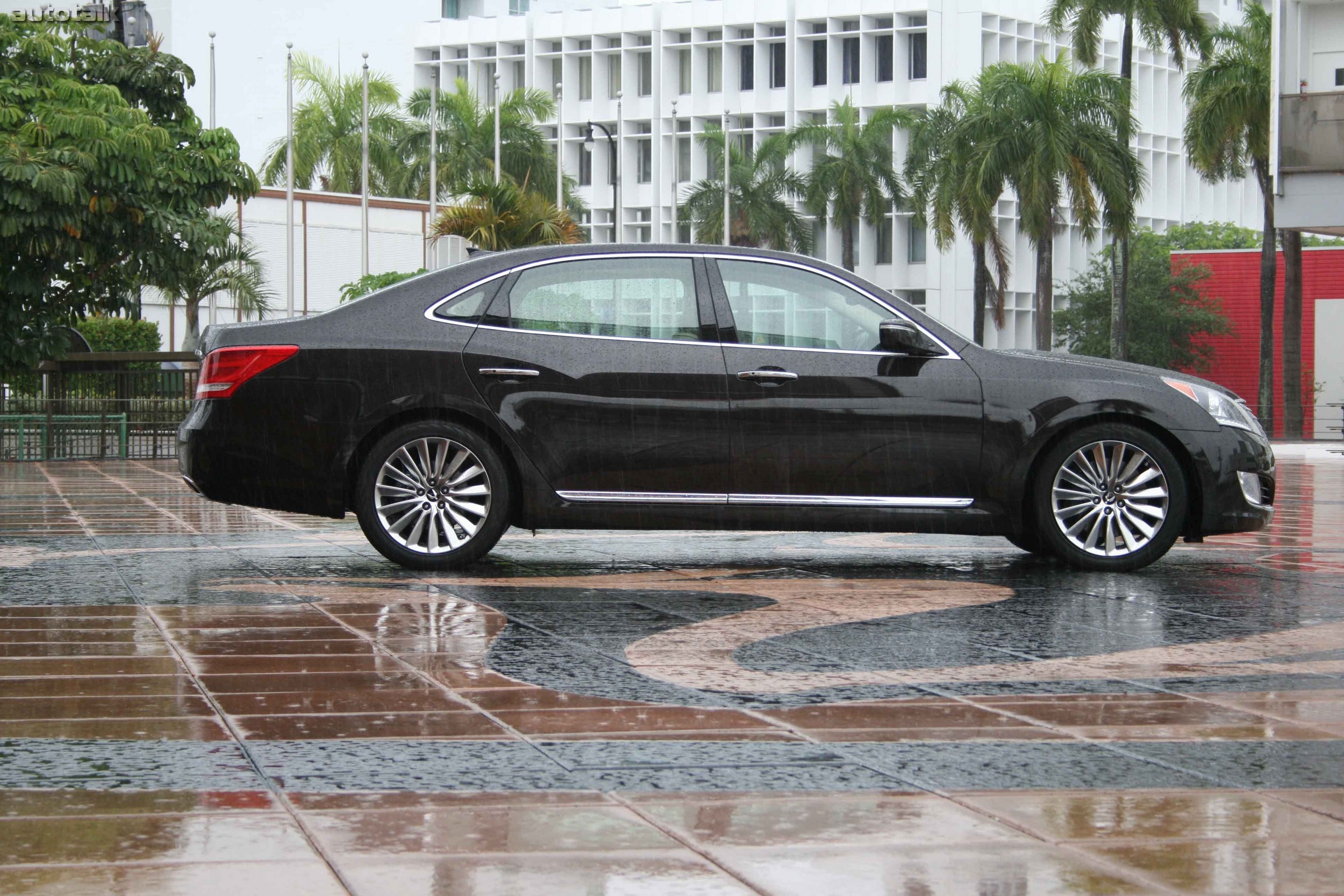 2014 Hyundai Equus