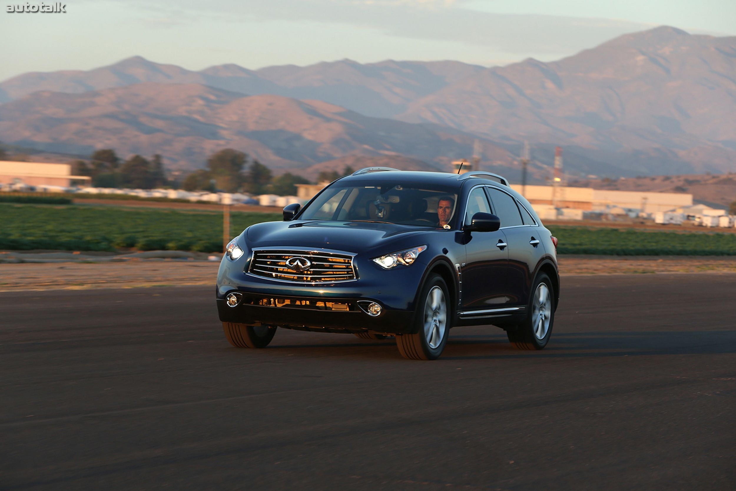 2014 Infiniti QX70