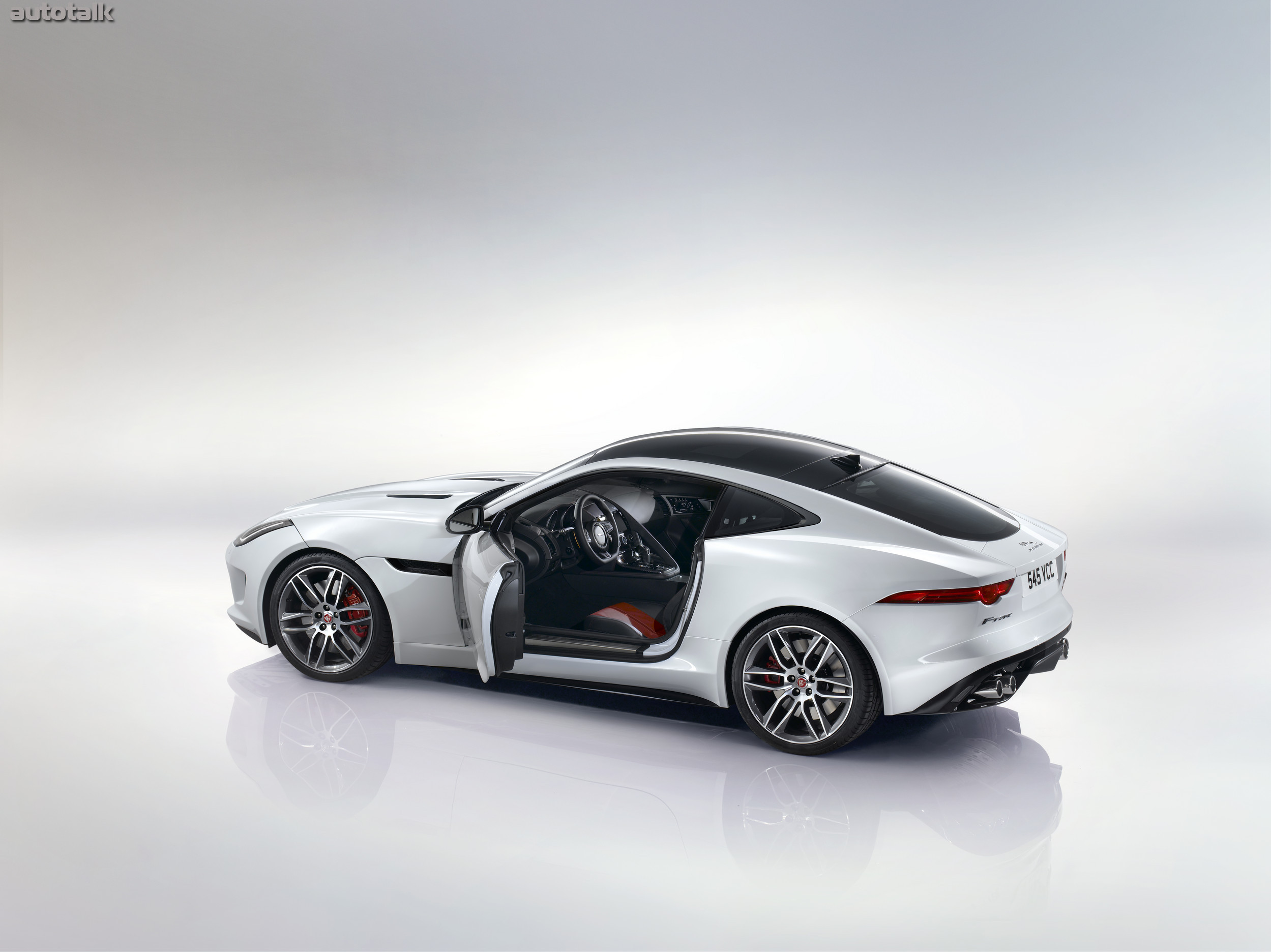 2014 Jaguar F-Type Coupe