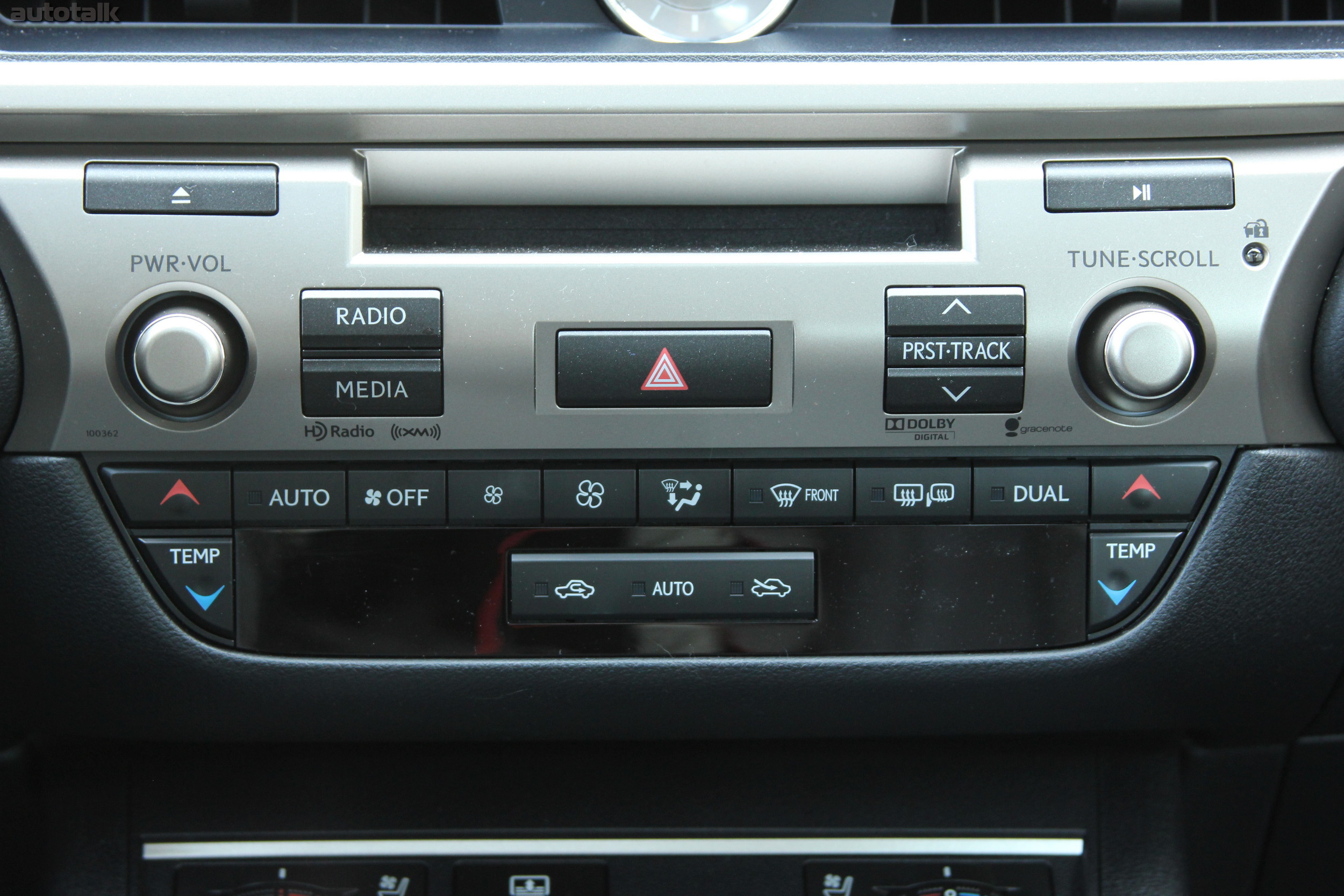 2014 Lexus ES 350 Review