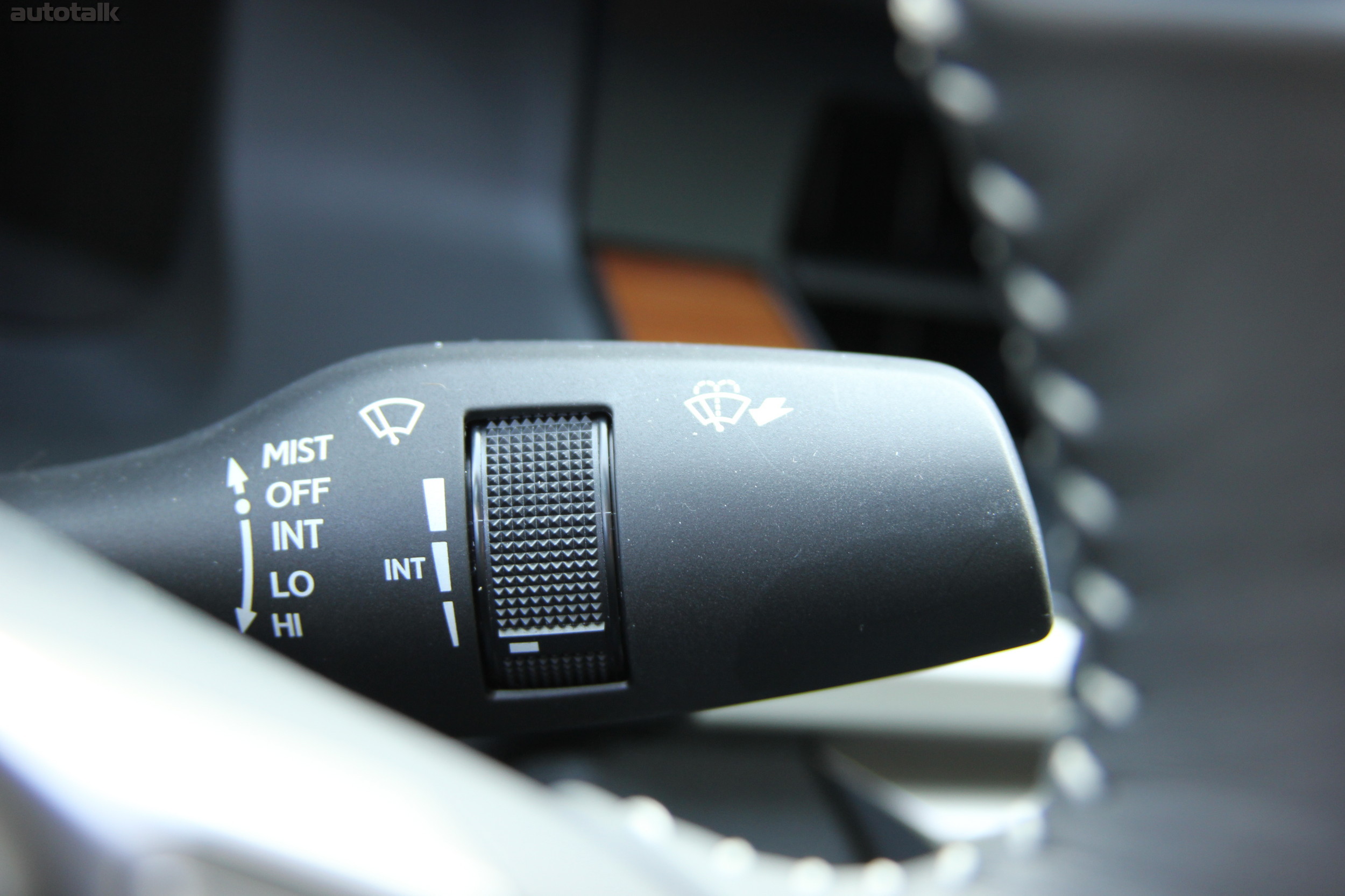 2014 Lexus ES 350 Review