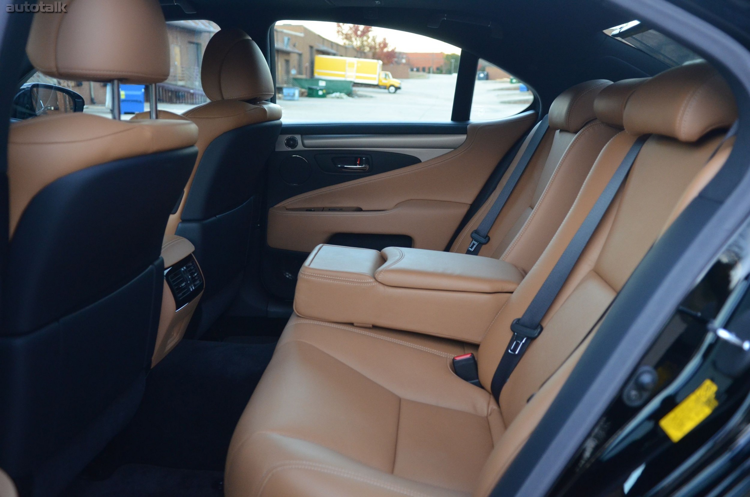 2014 Lexus LS 460 Review