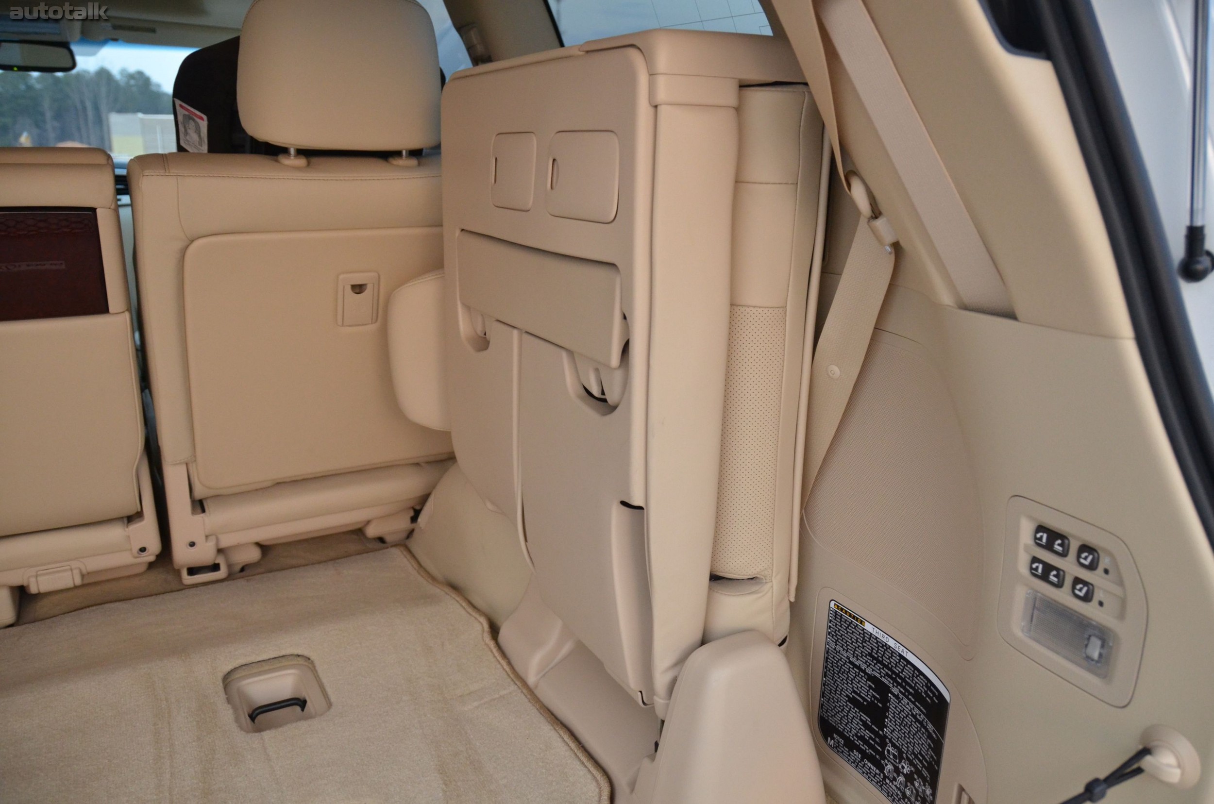2014 Lexus LX 570 Review