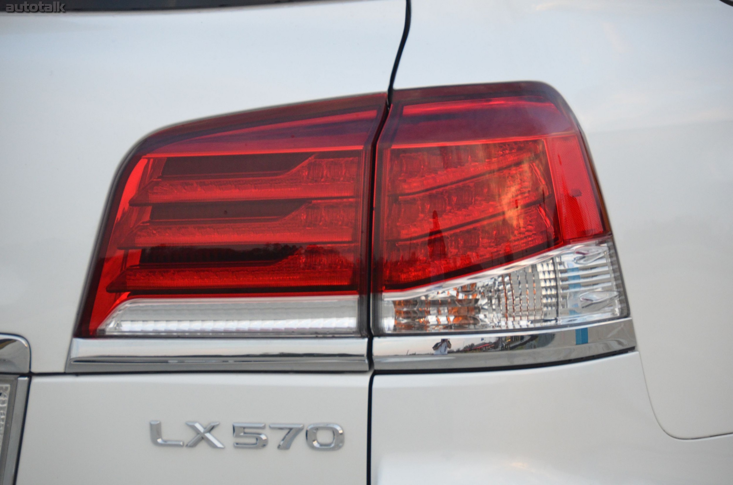 2014 Lexus LX 570 Review