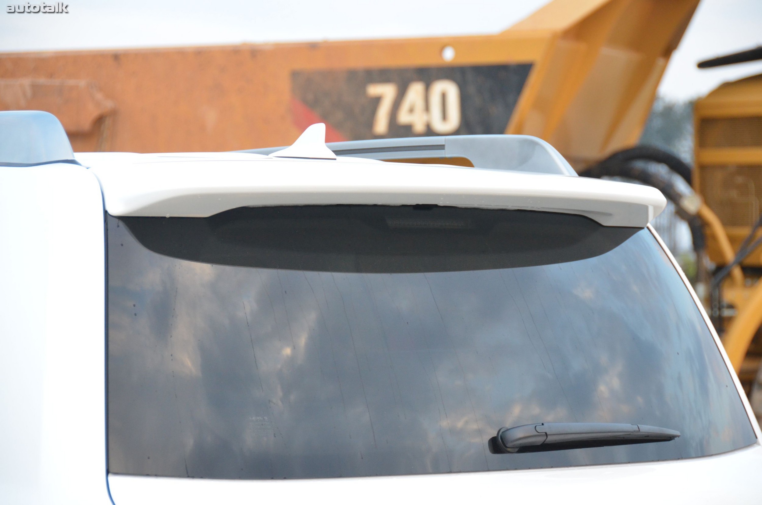 2014 Lexus LX 570 Review