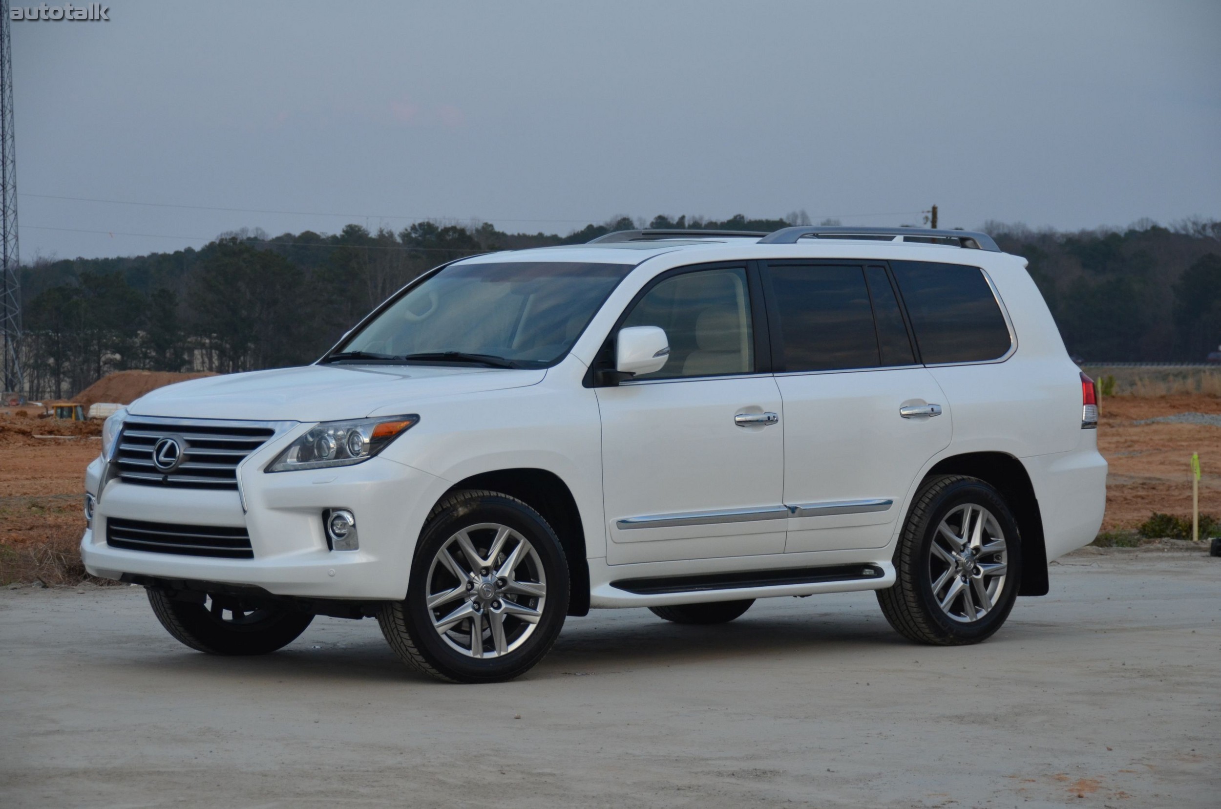 2014 Lexus LX 570 Review