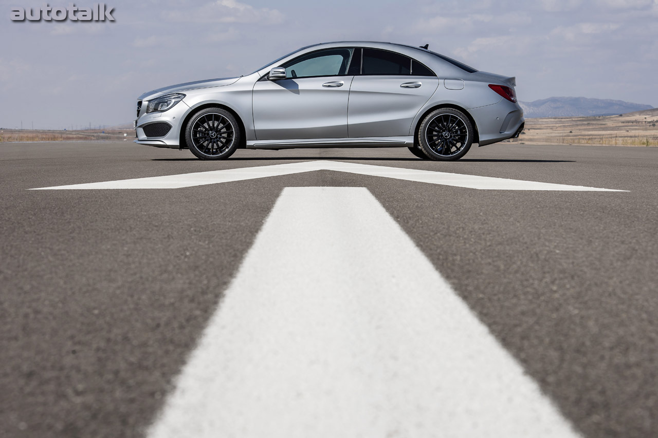 2014 Mercedes-Benz CLA250