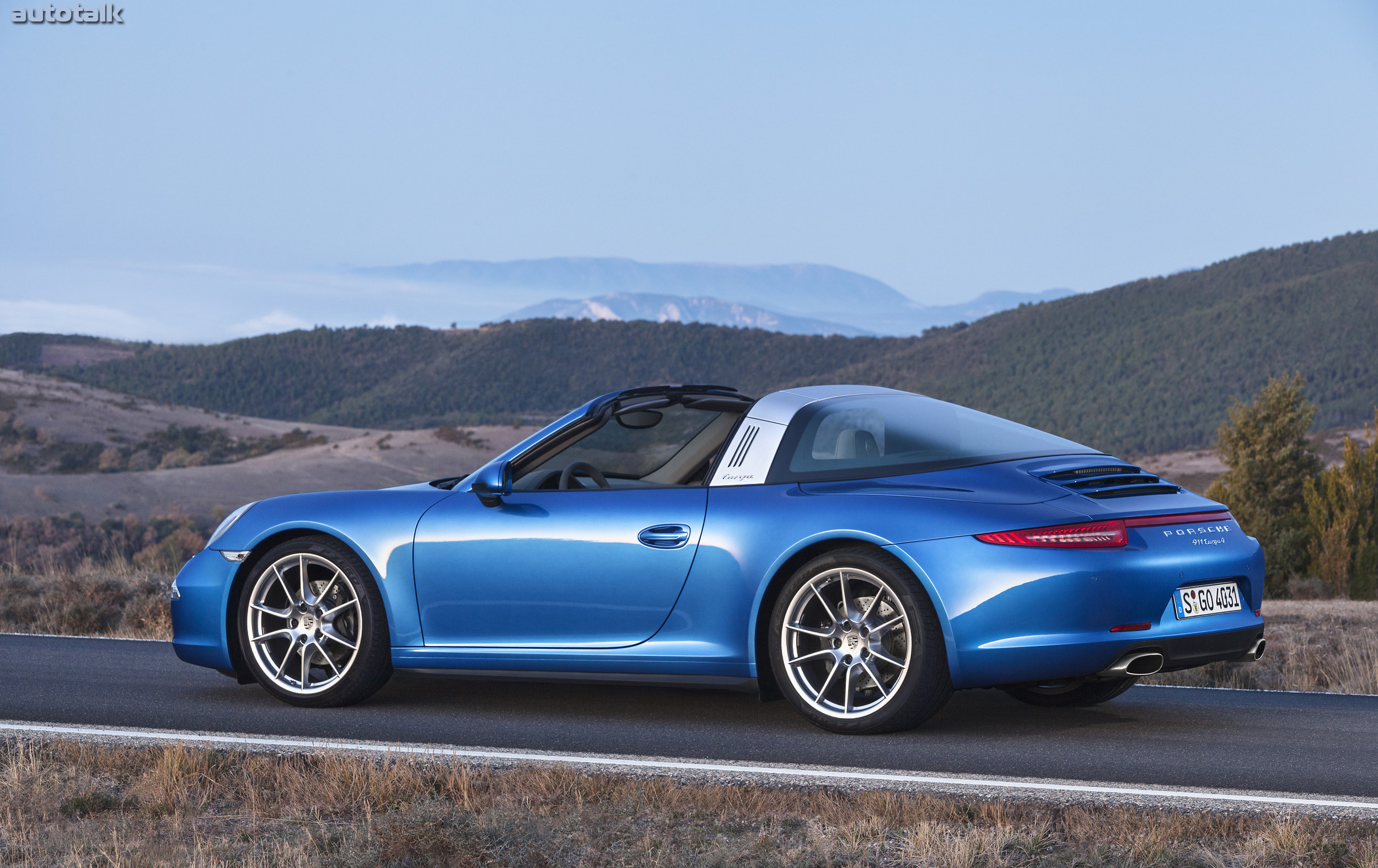 2014 Porsche 911 Targa 4 / Targa 4S