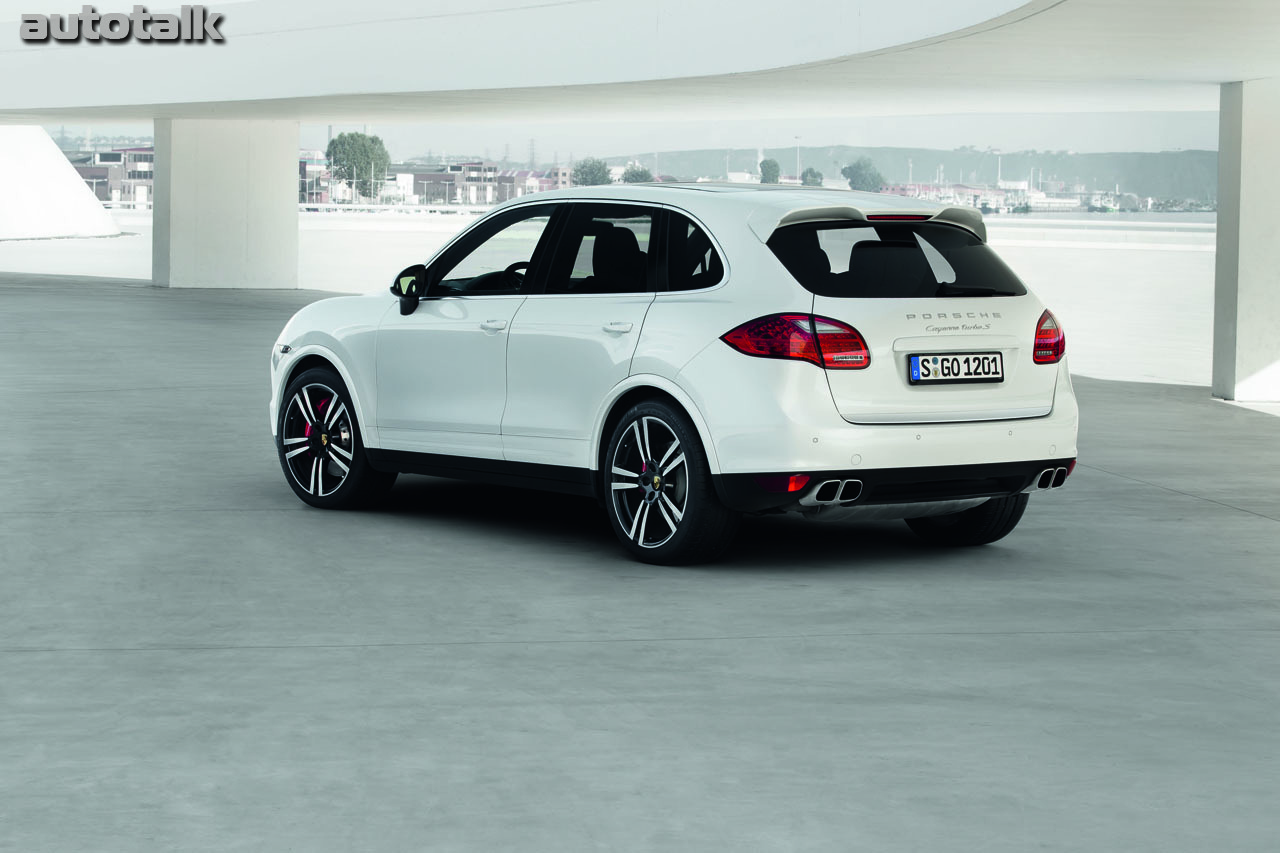 2014 Porsche Cayenne Turbo S
