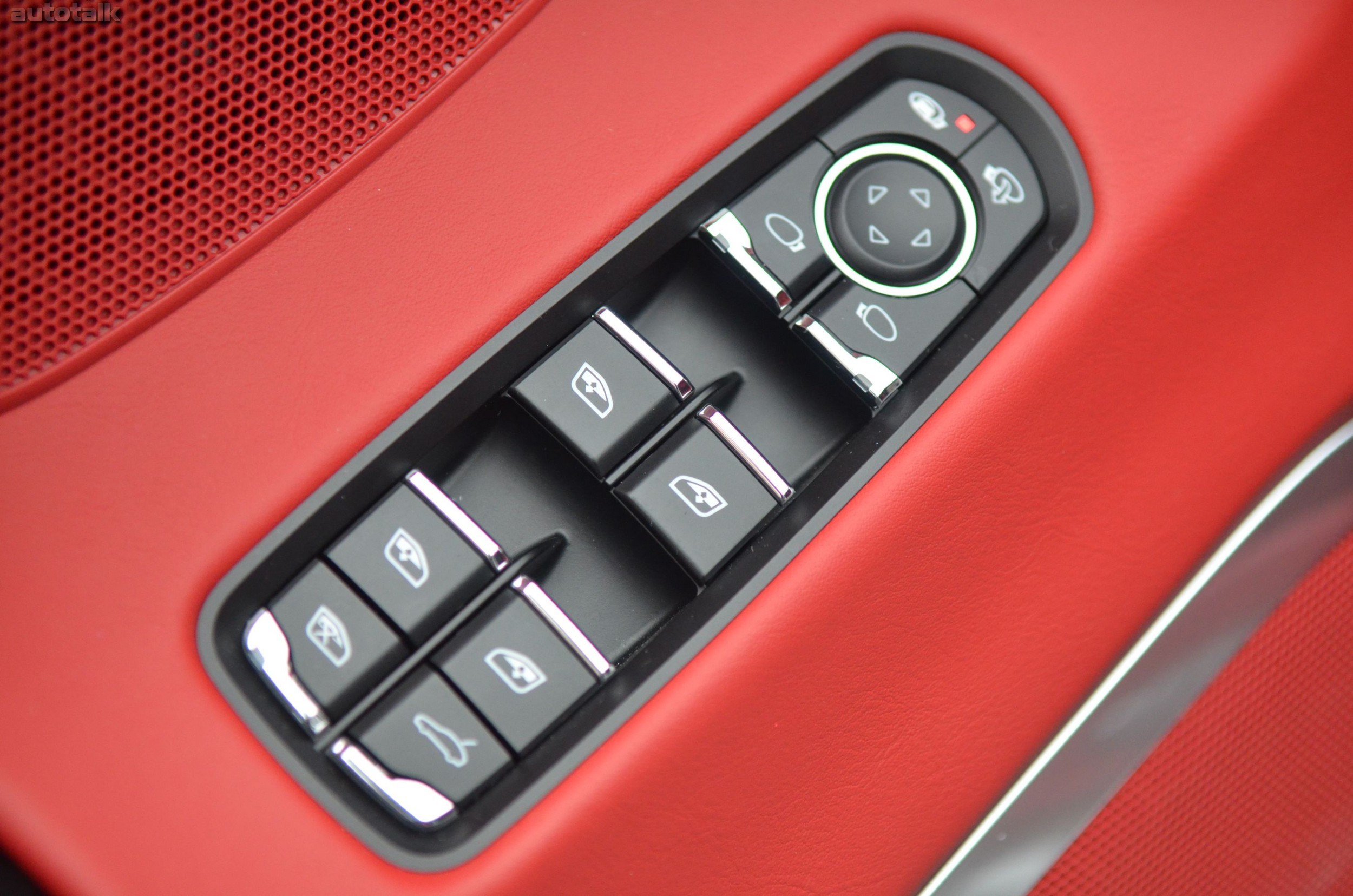 2014 Porsche Panamera Turbo Review