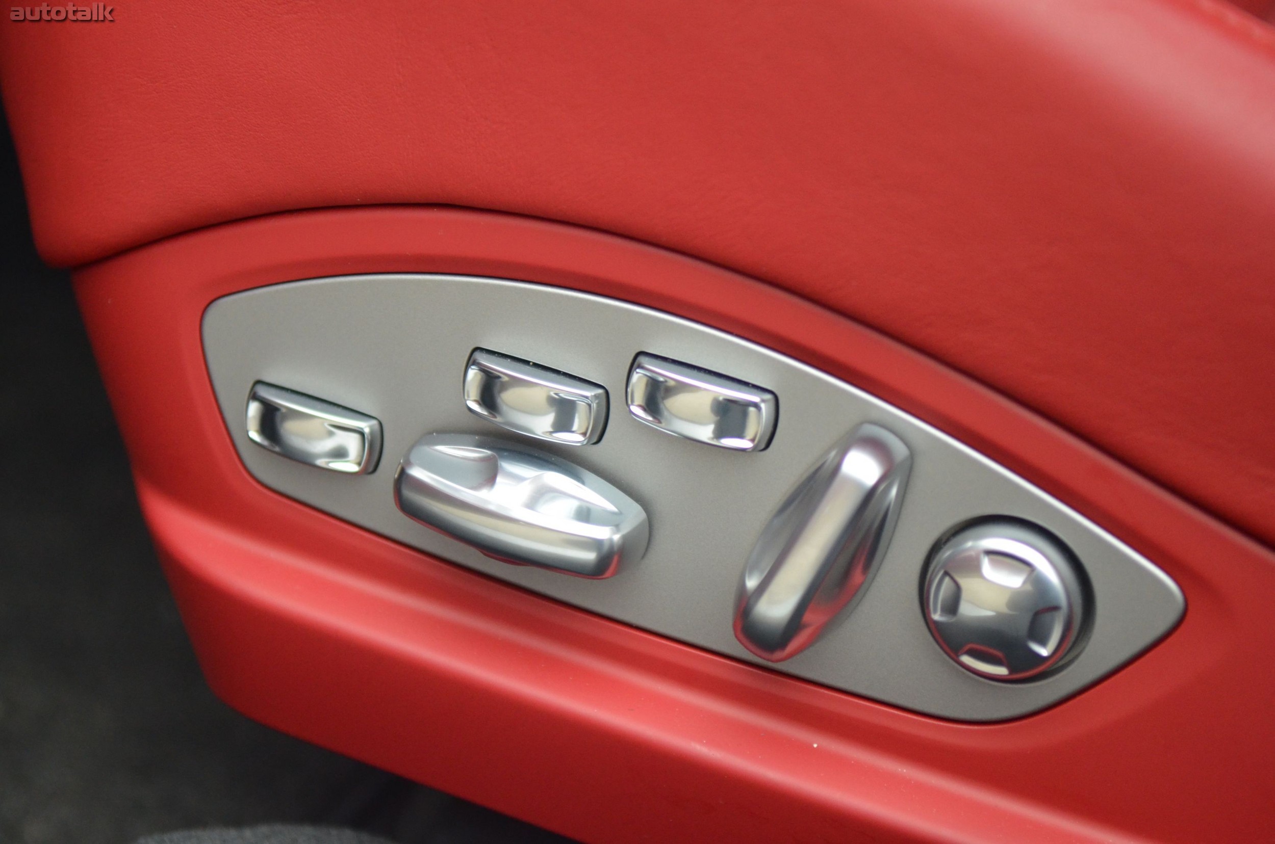 2014 Porsche Panamera Turbo Review