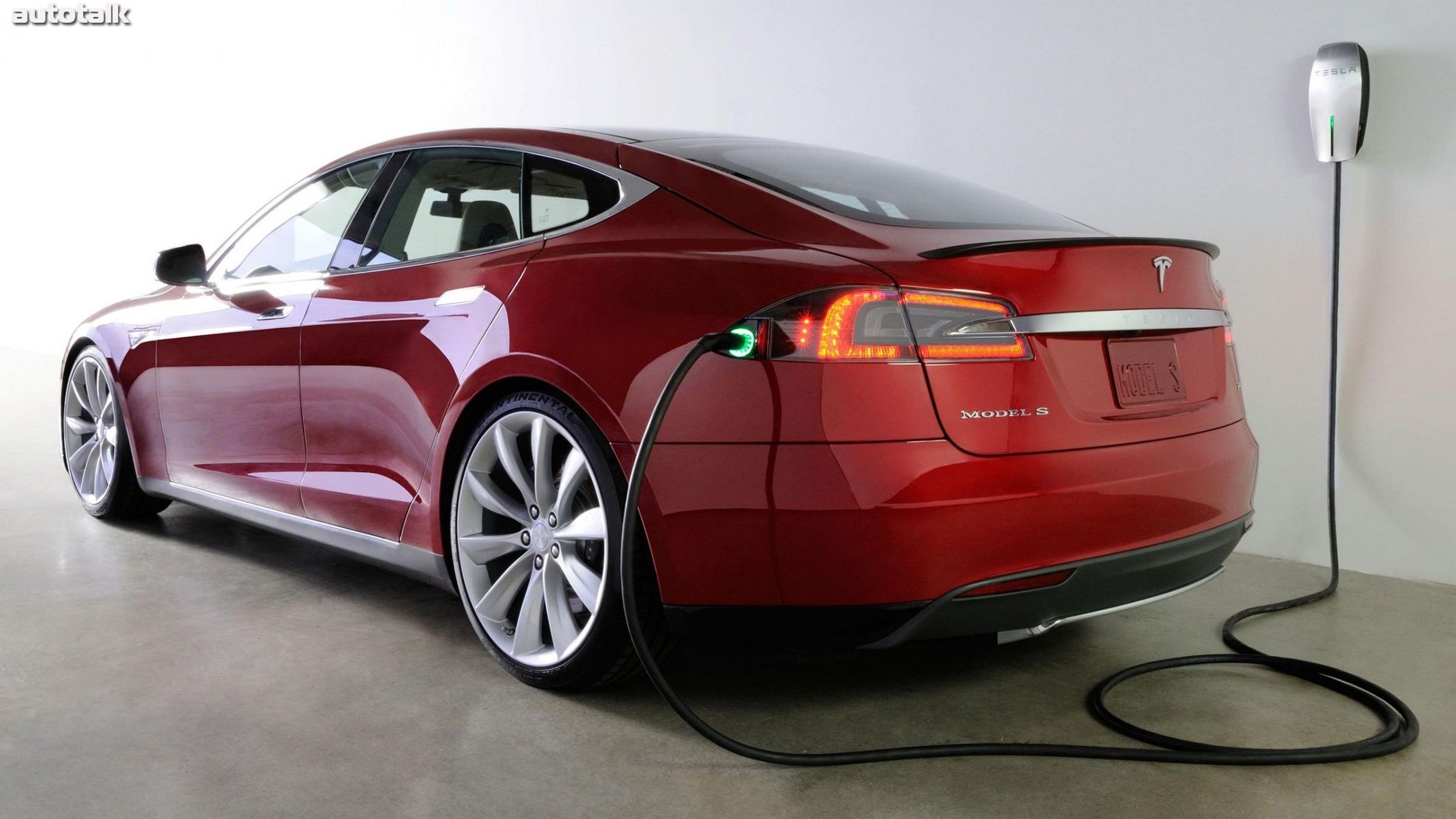 2014 Tesla Model S