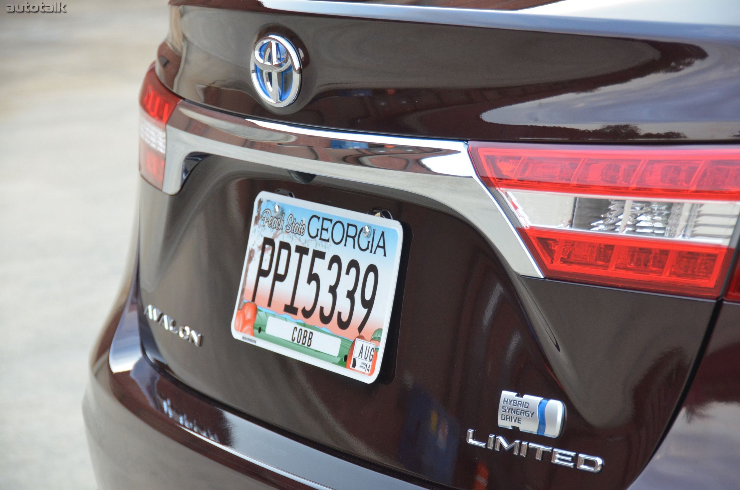 2014 Toyota Avalon Hybrid