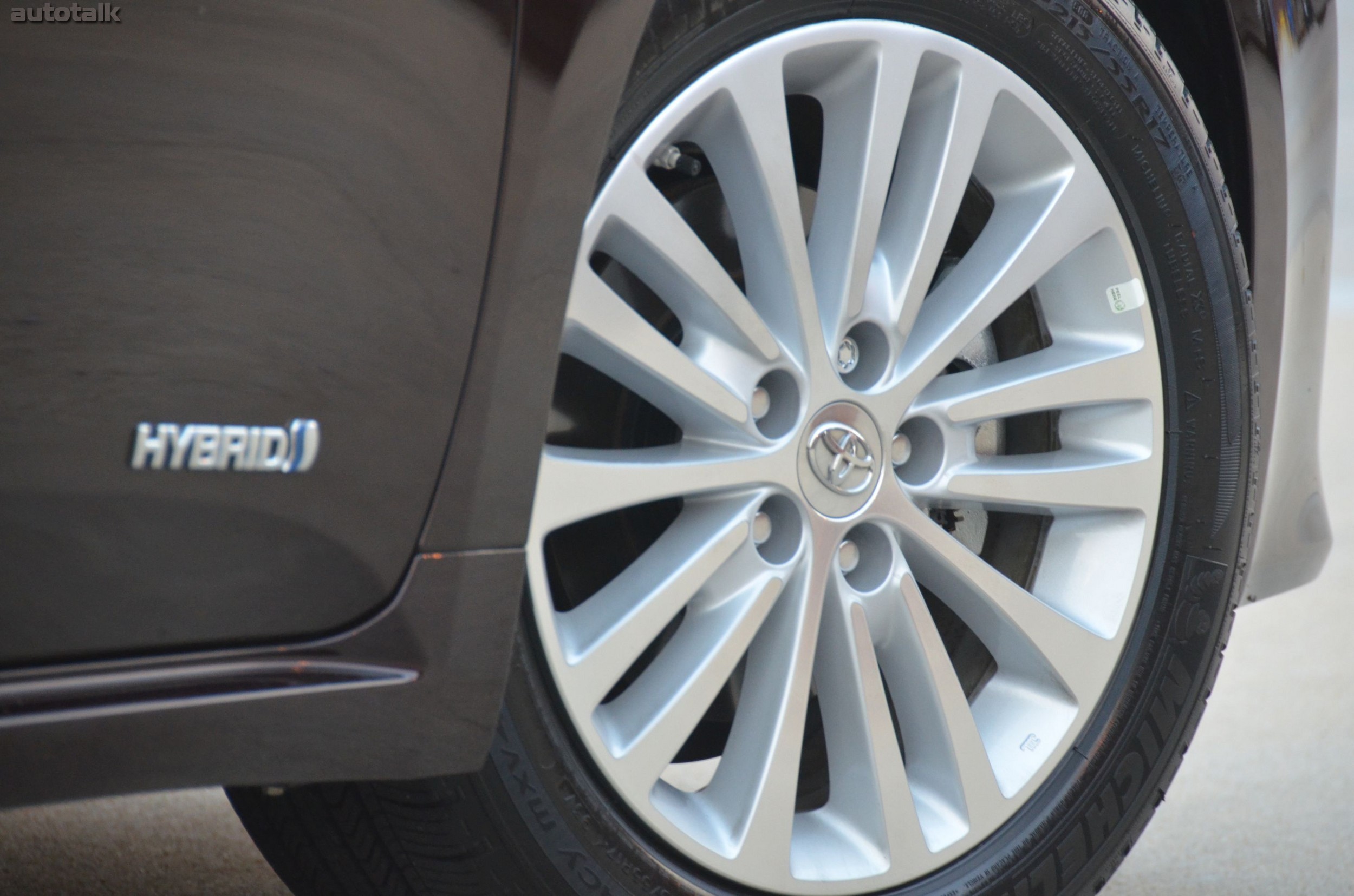 2014 Toyota Avalon Hybrid