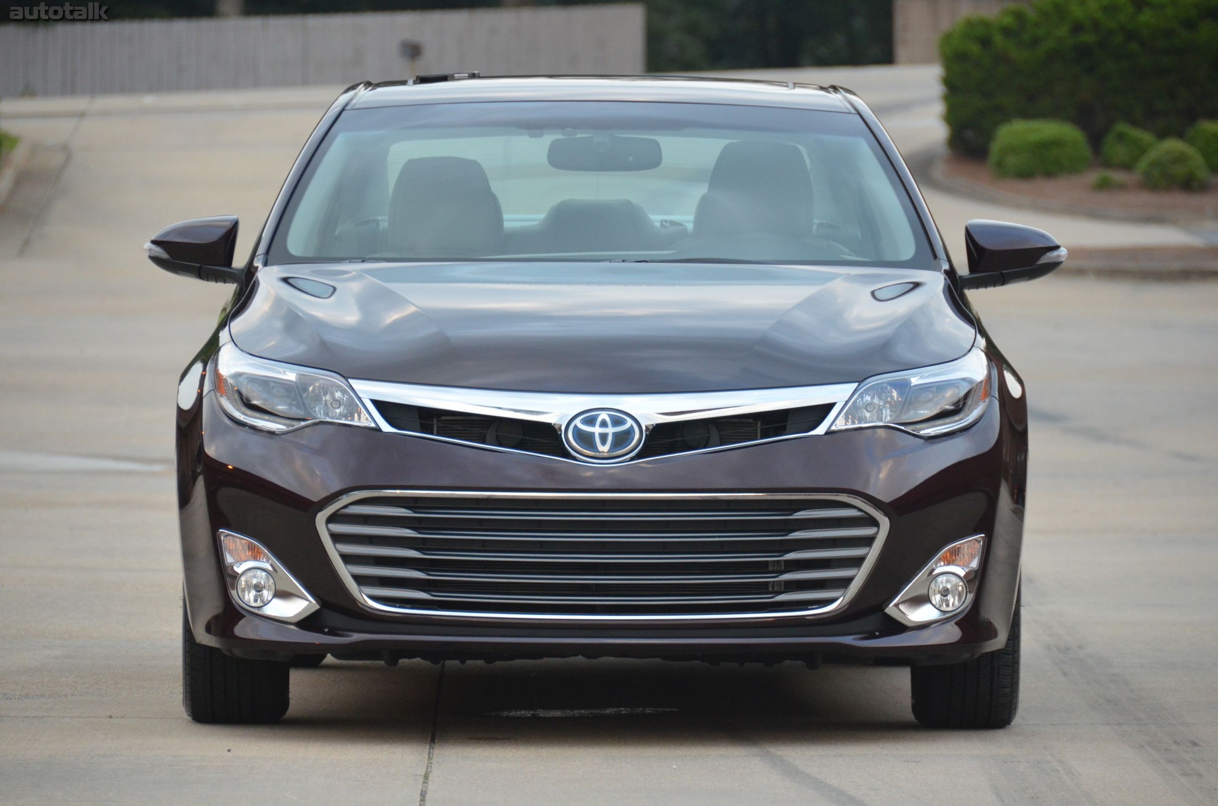 2014 Toyota Avalon Hybrid