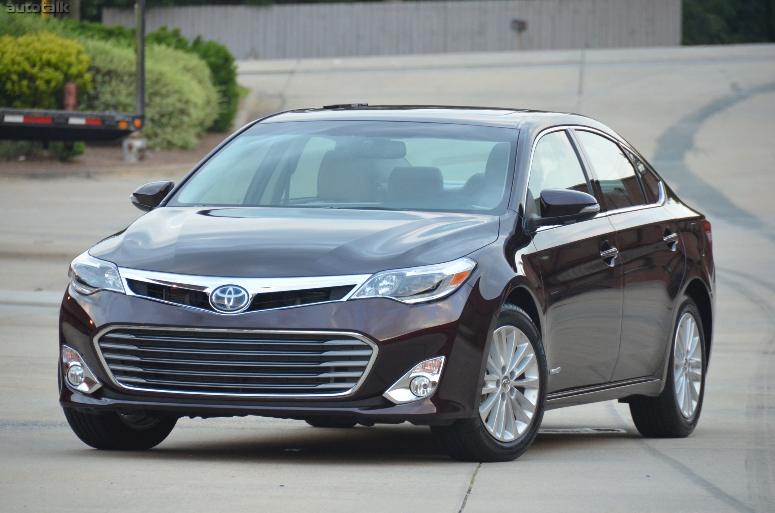 2014 Toyota Avalon Hybrid