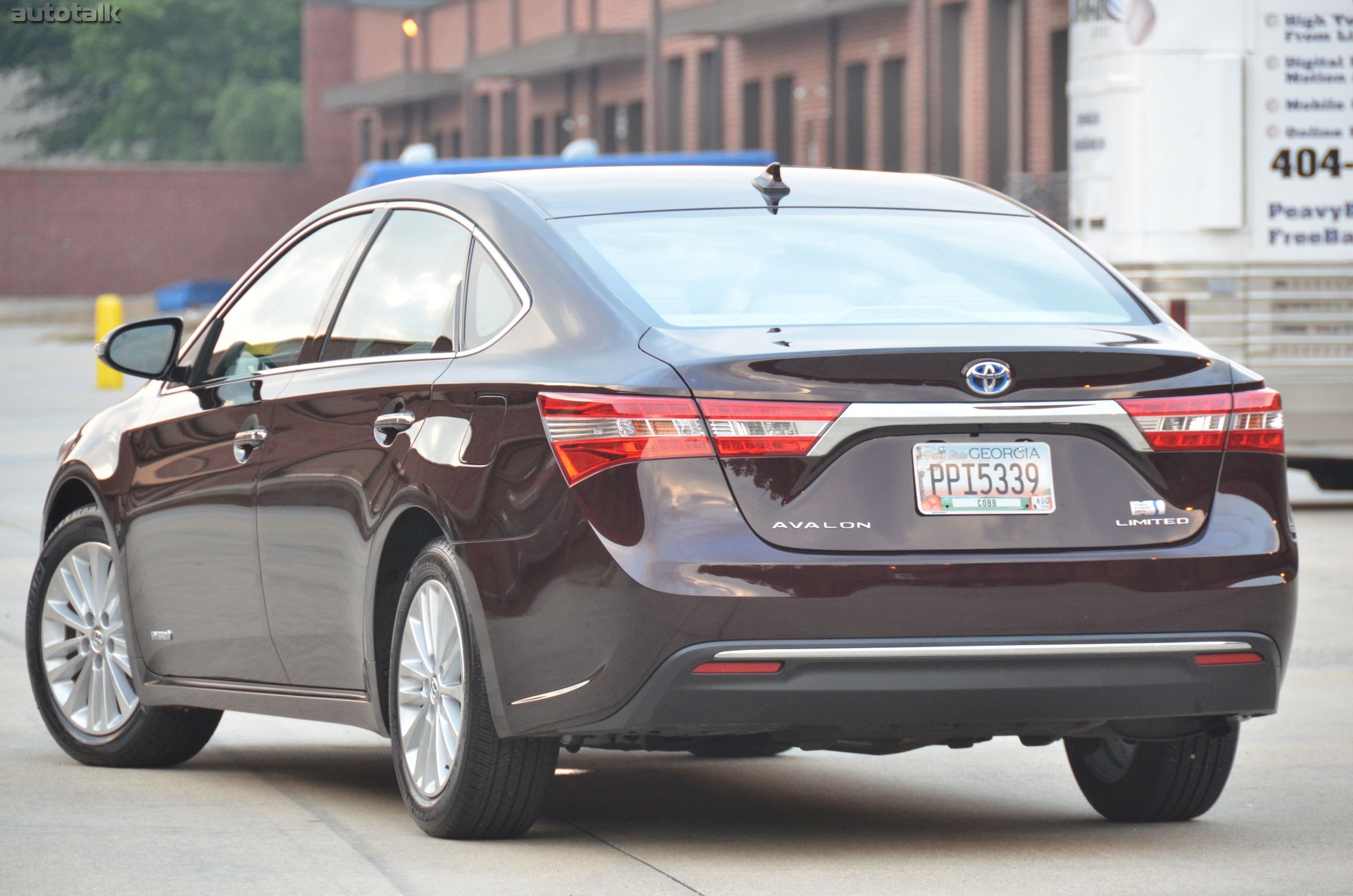 2014 Toyota Avalon Hybrid