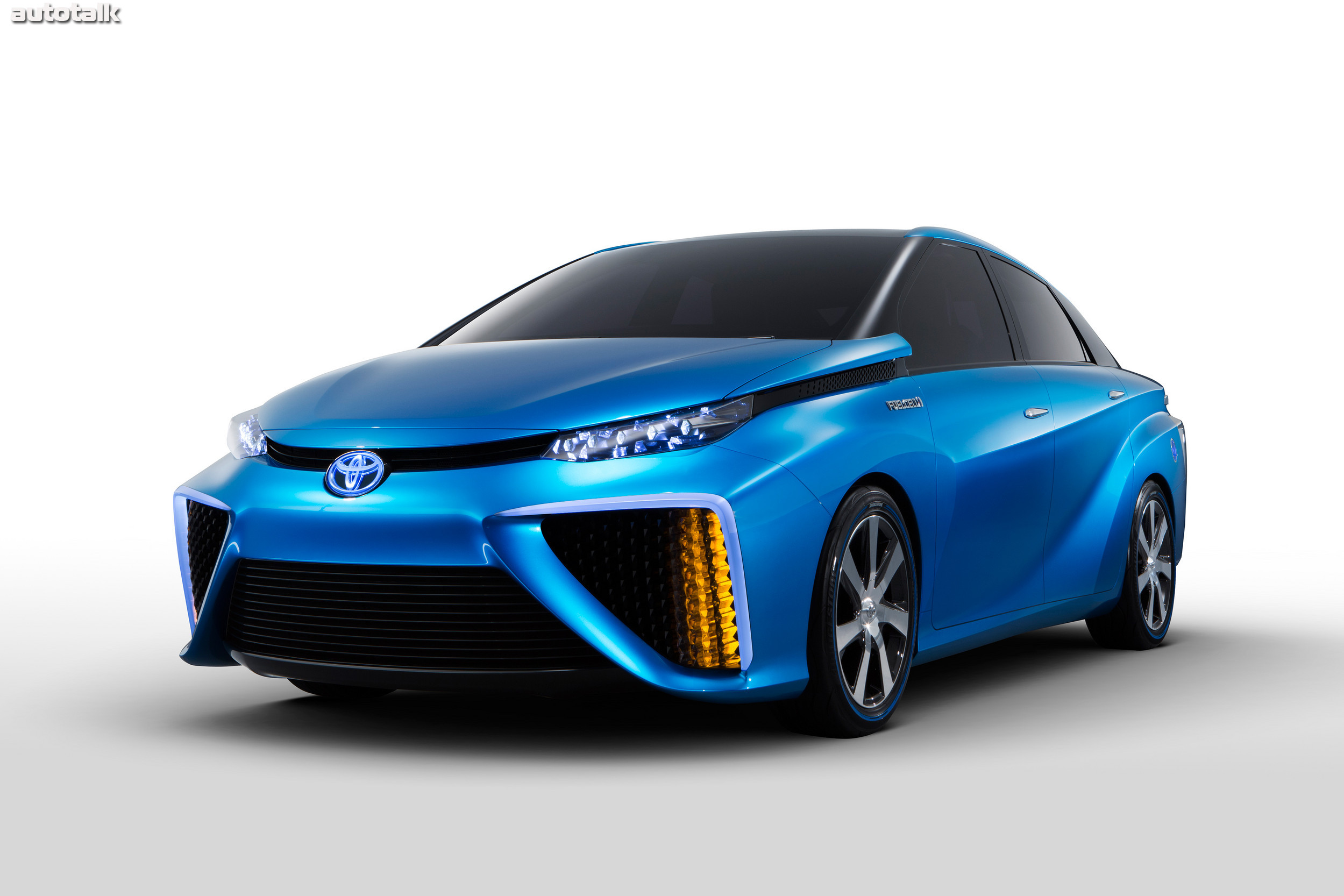 2014 Toyota Fuel Cell Vehicle Concept