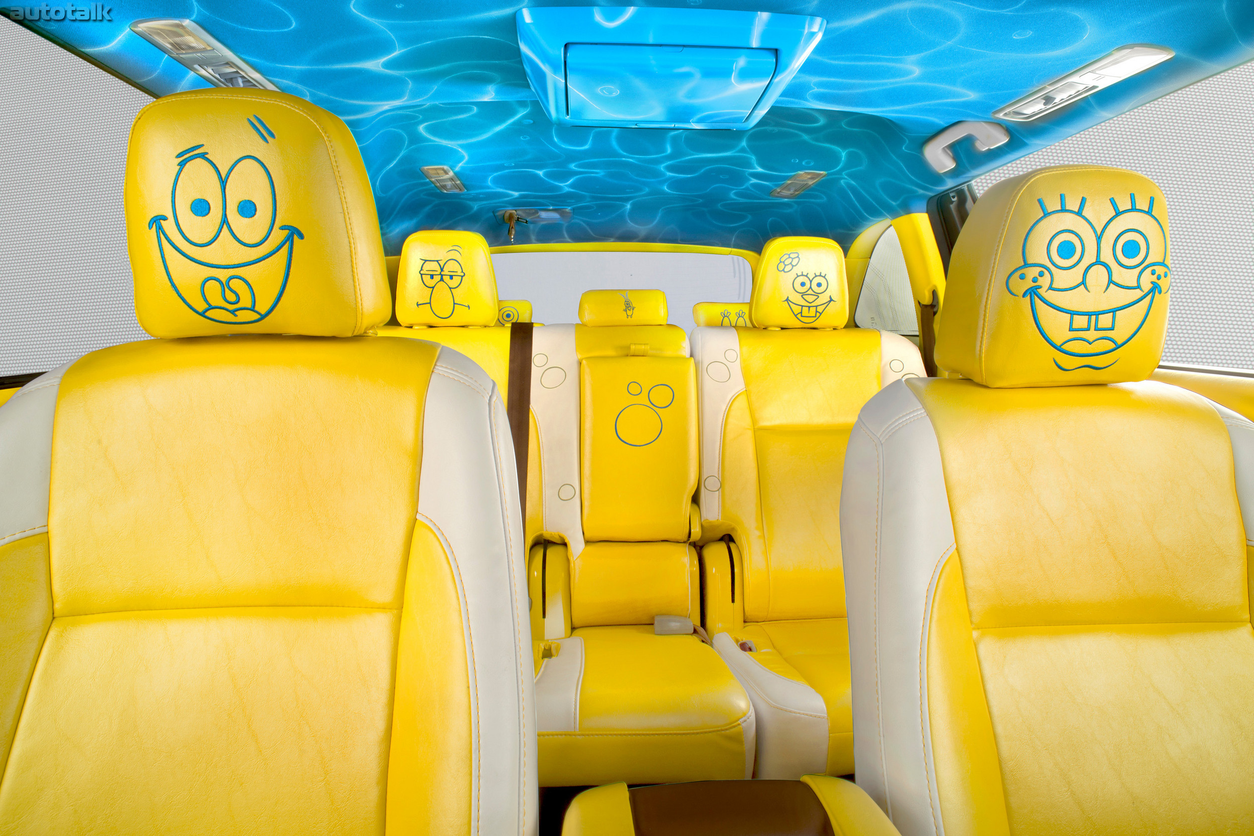 2014 Toyota Highlander SpongeBob SquarePants-Inspired