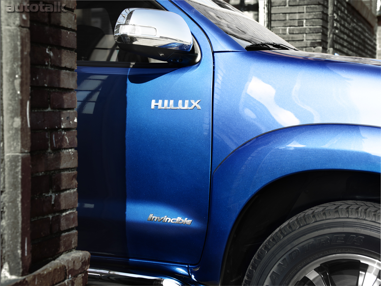 2014 Toyota HiLux Invincible