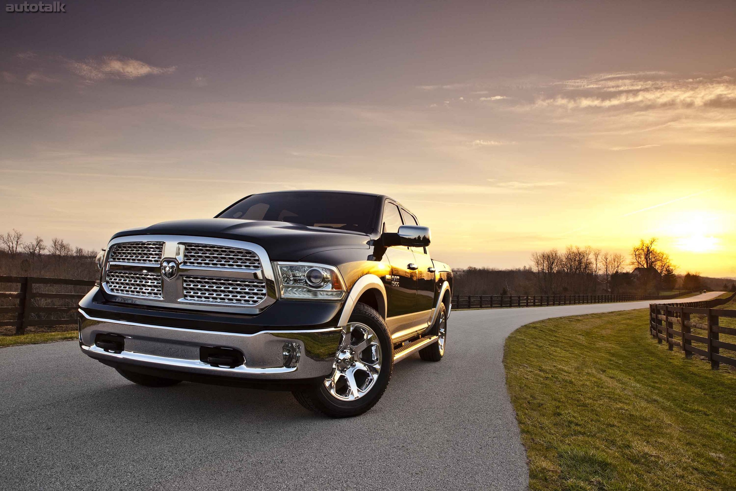 2014_Ram_1500_EcoDiesel23