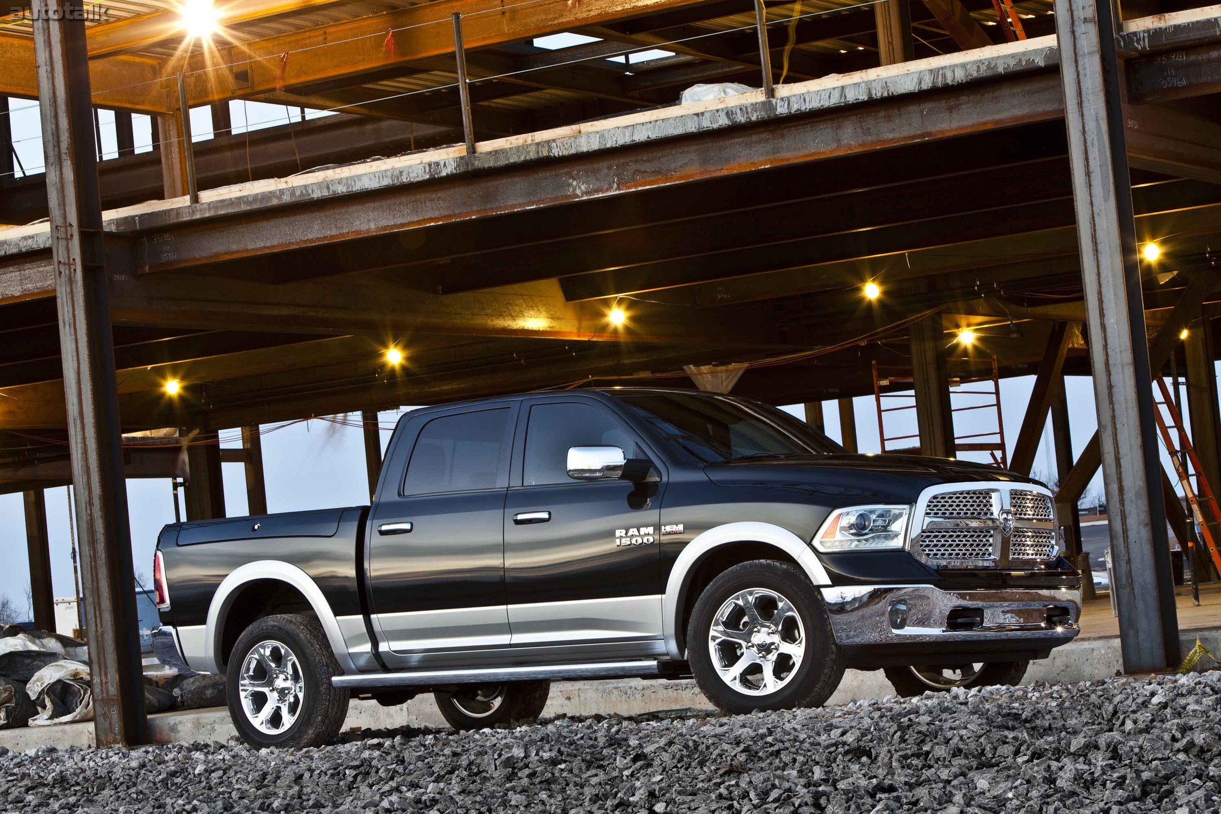 2014_Ram_1500_EcoDiesel26