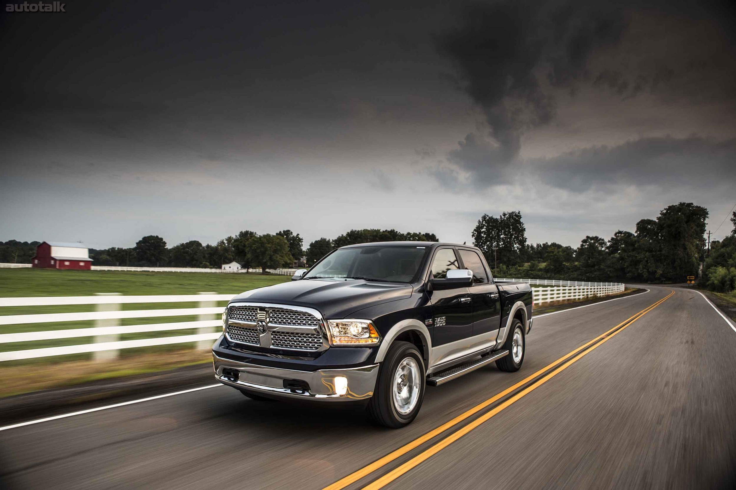 2014_Ram_1500_EcoDiesel42